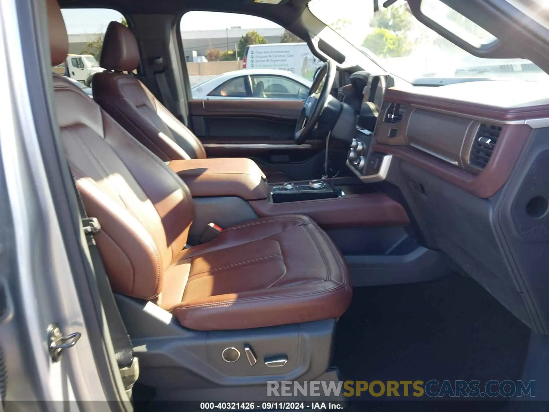 5 Фотография поврежденного автомобиля 1FMJK2A8XPEA38617 FORD EXPEDITION 2023