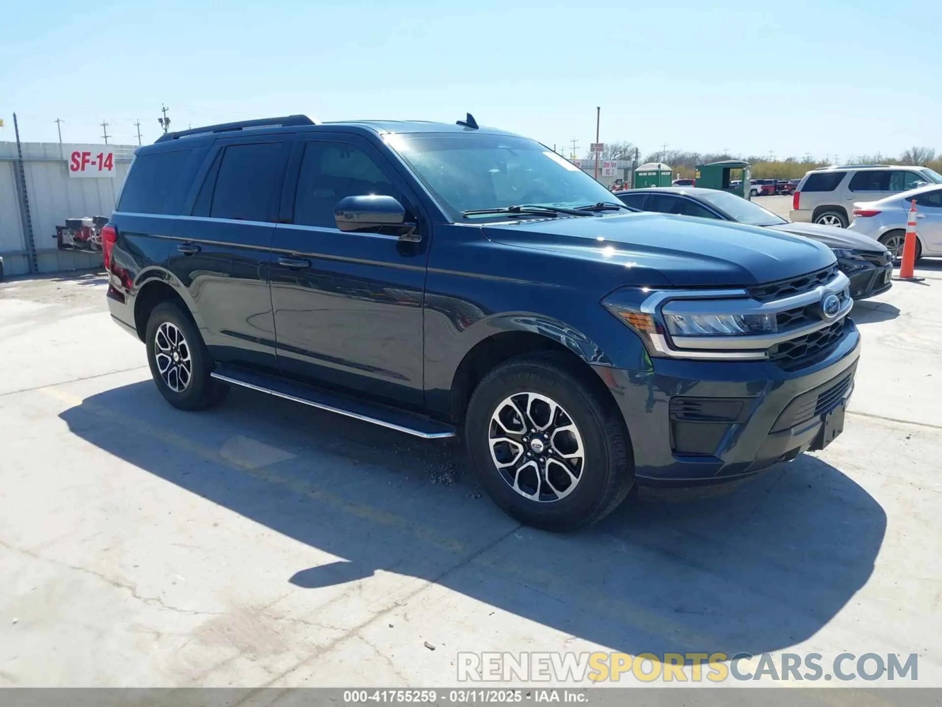 1 Фотография поврежденного автомобиля 1FMJU1J82PEA45419 FORD EXPEDITION 2023