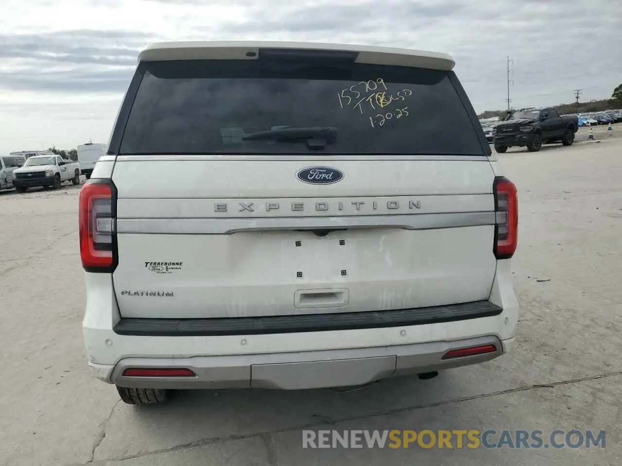 6 Фотография поврежденного автомобиля 1FMJU1L88PEA35667 FORD EXPEDITION 2023