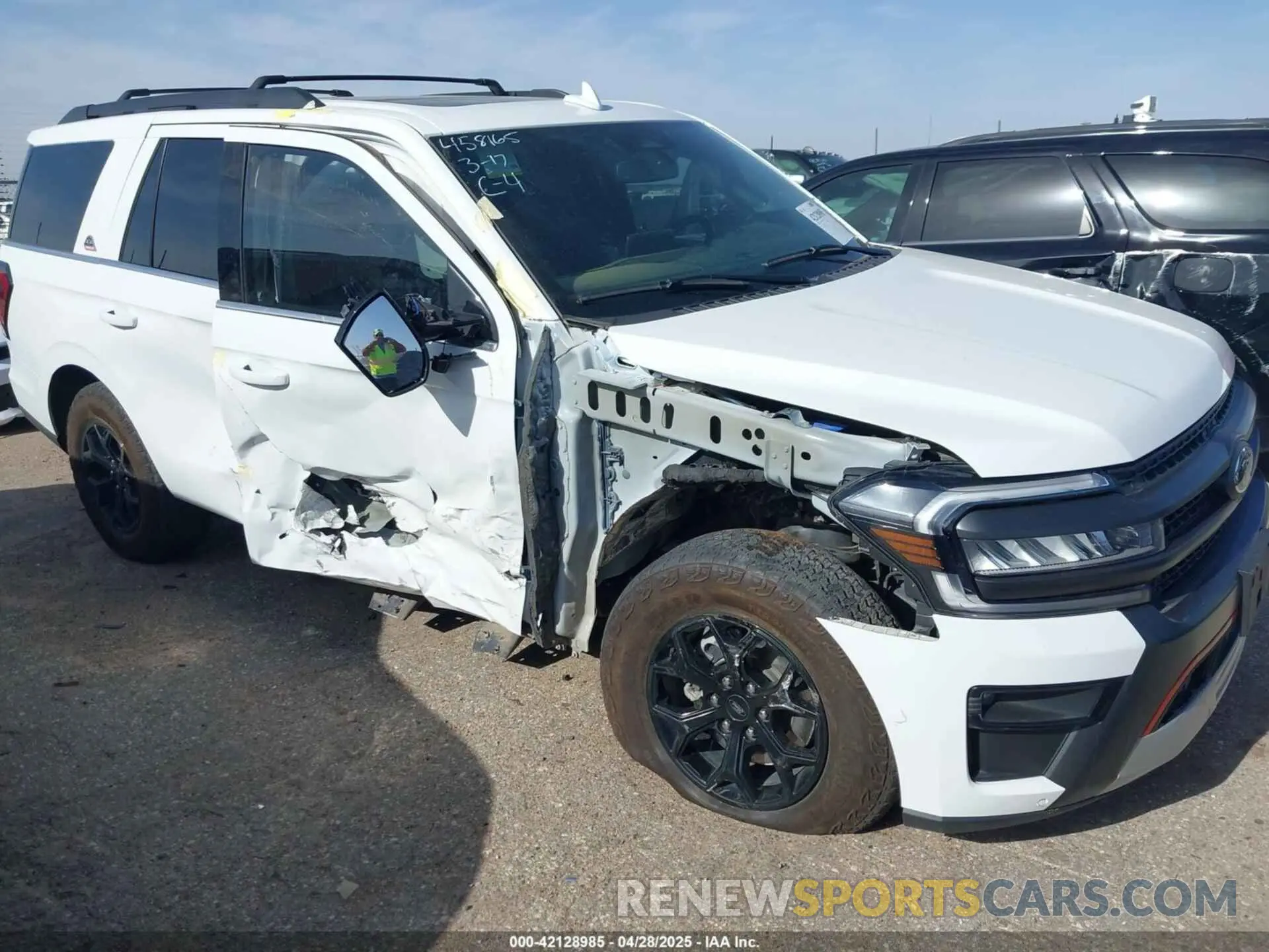 6 Фотография поврежденного автомобиля 1FMJU1RG7PEA18082 FORD EXPEDITION 2023
