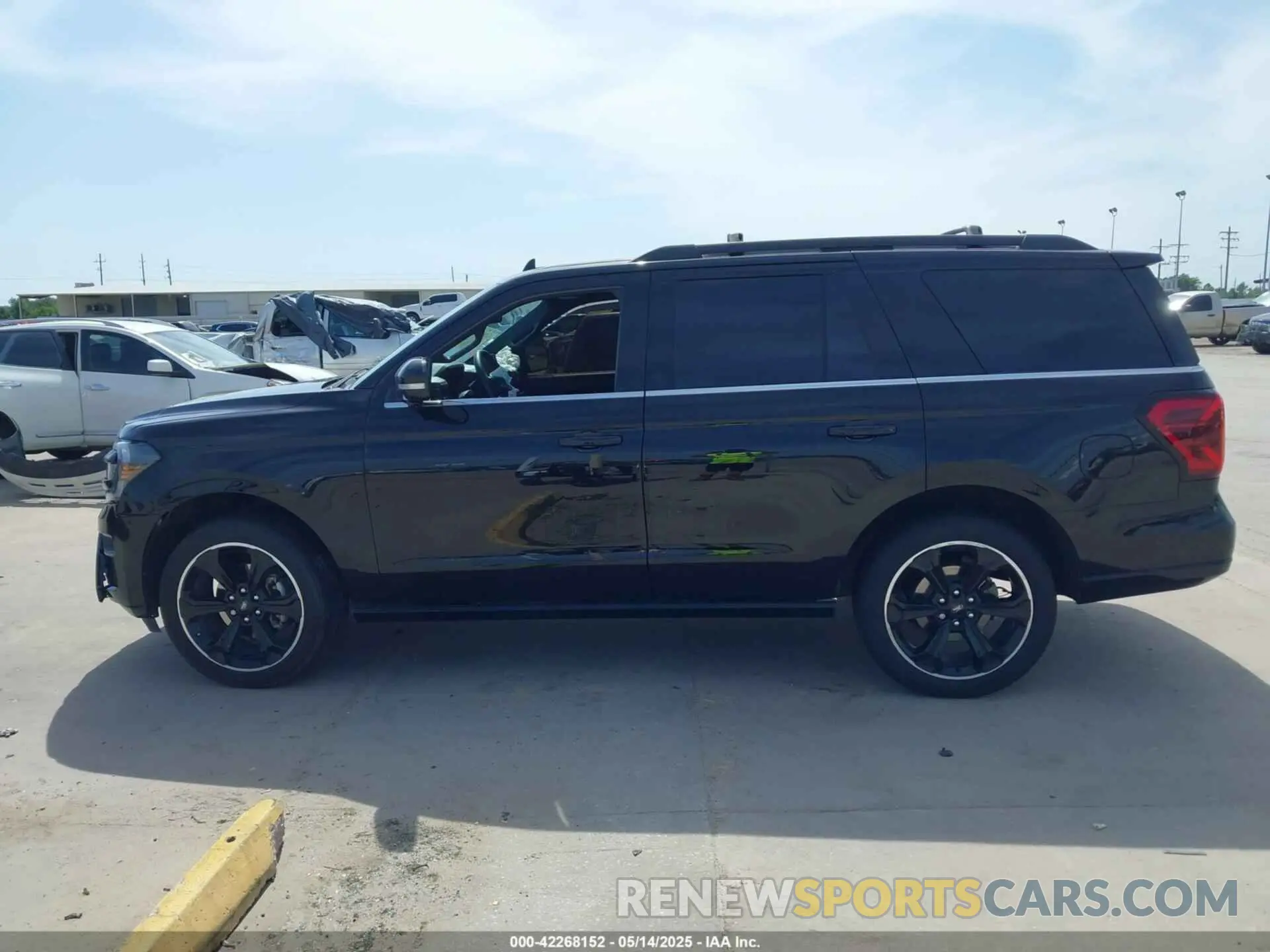 14 Фотография поврежденного автомобиля 1FMJU2A81PEA34207 FORD EXPEDITION 2023