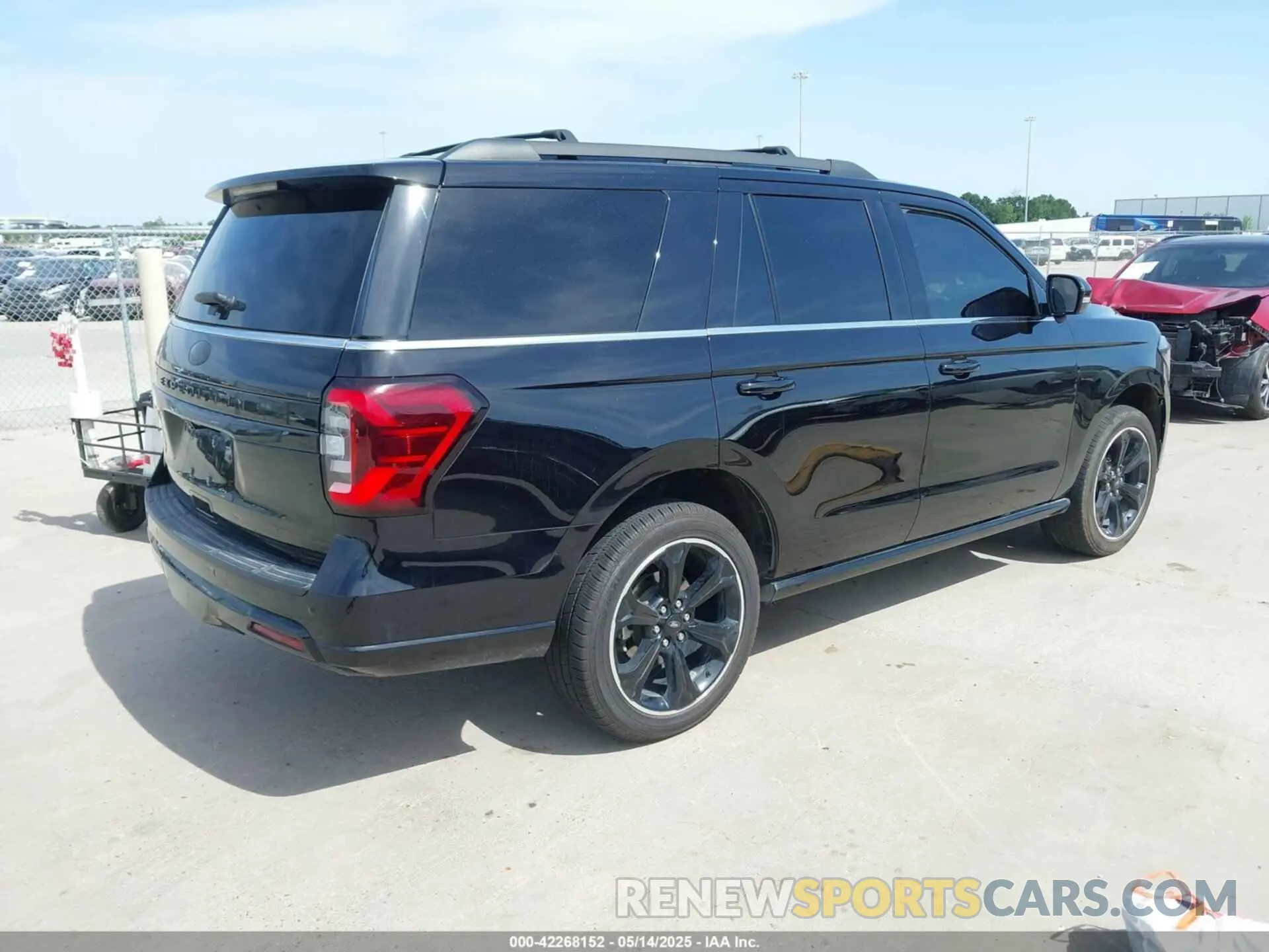 4 Фотография поврежденного автомобиля 1FMJU2A81PEA34207 FORD EXPEDITION 2023