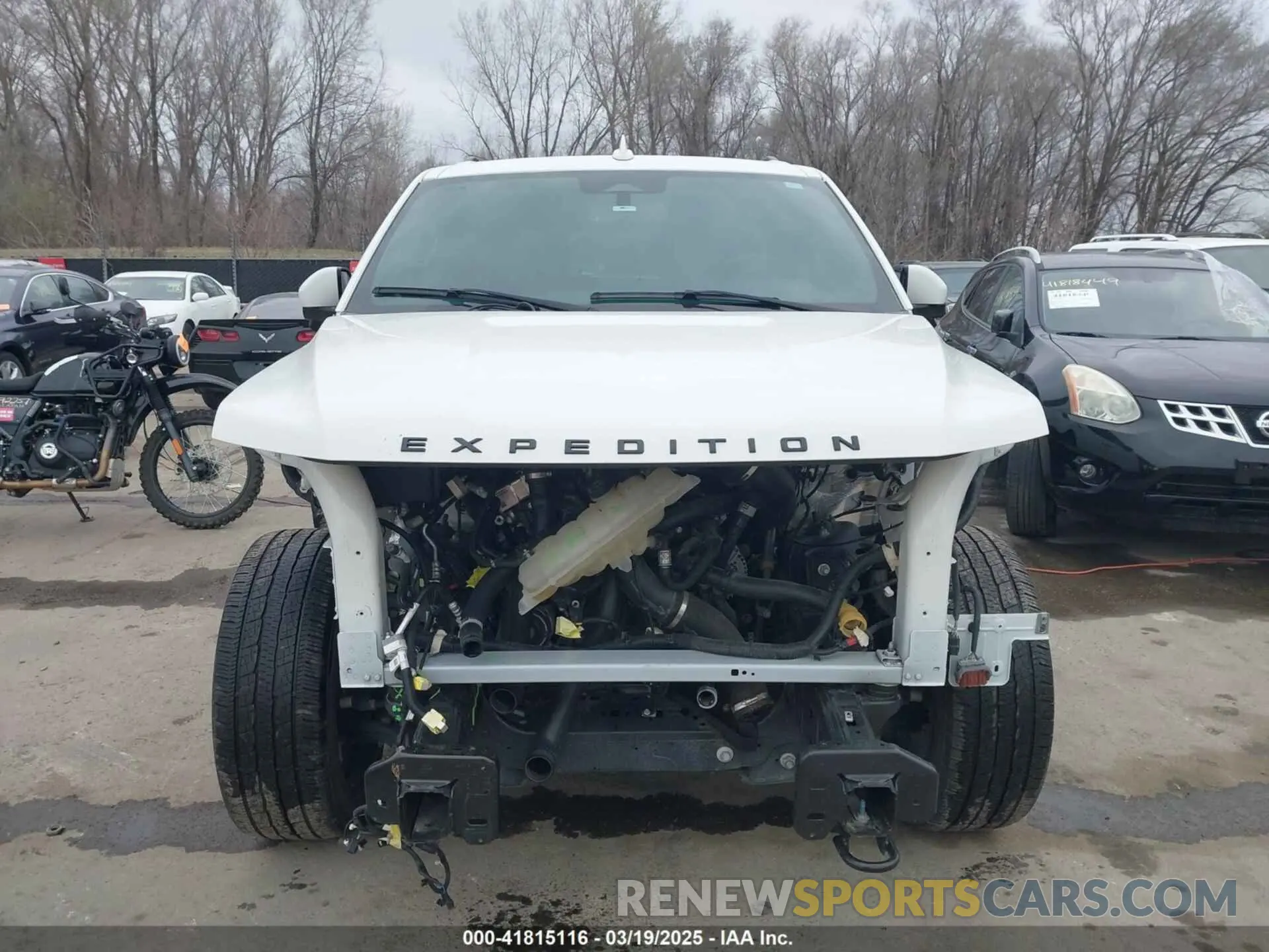 13 Photograph of a damaged car 1FMJU2A8XPEA34223 FORD EXPEDITION 2023