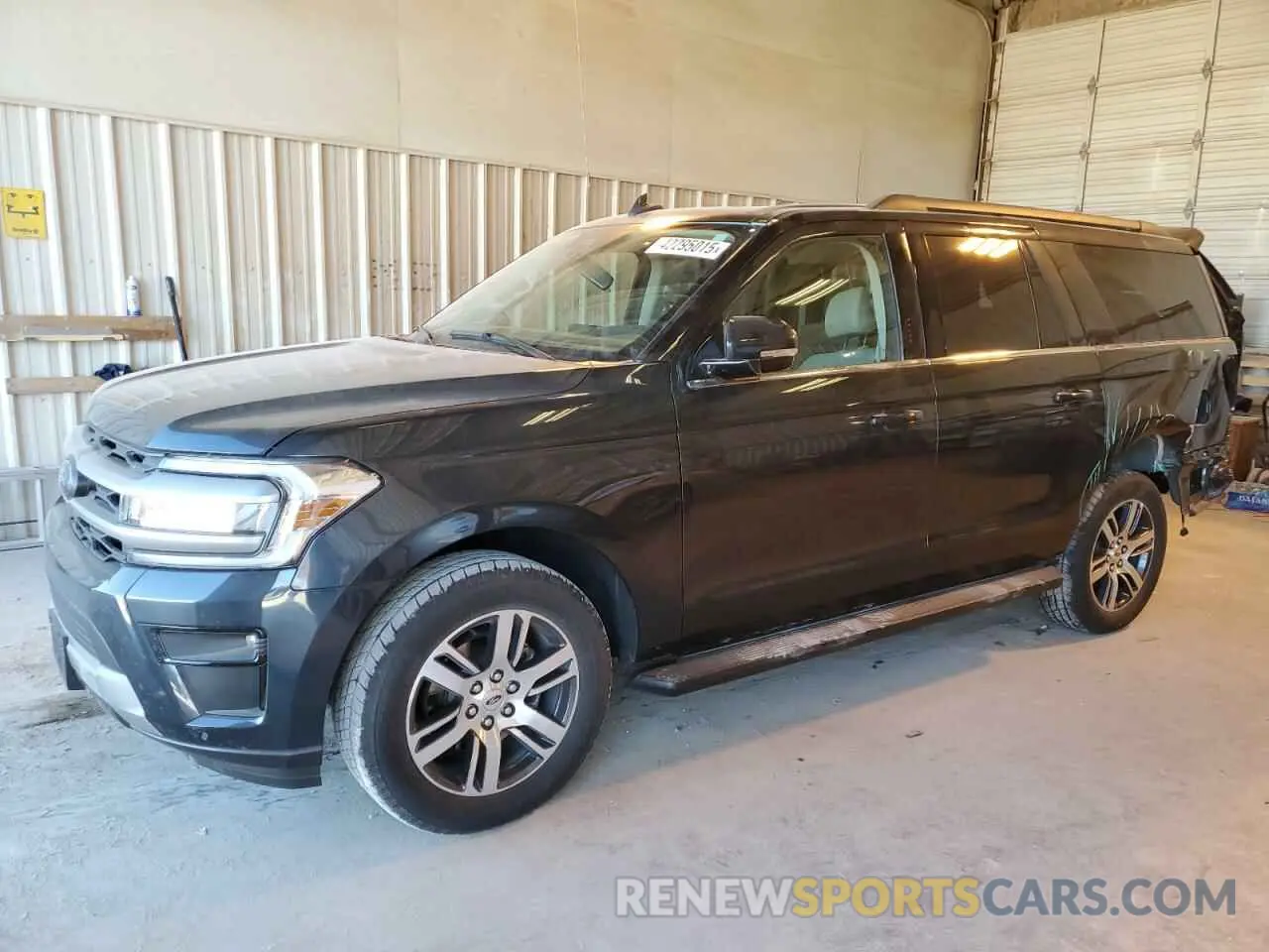 1 Photograph of a damaged car 1FMJK1H80REA52884 FORD EXPEDITION 2024