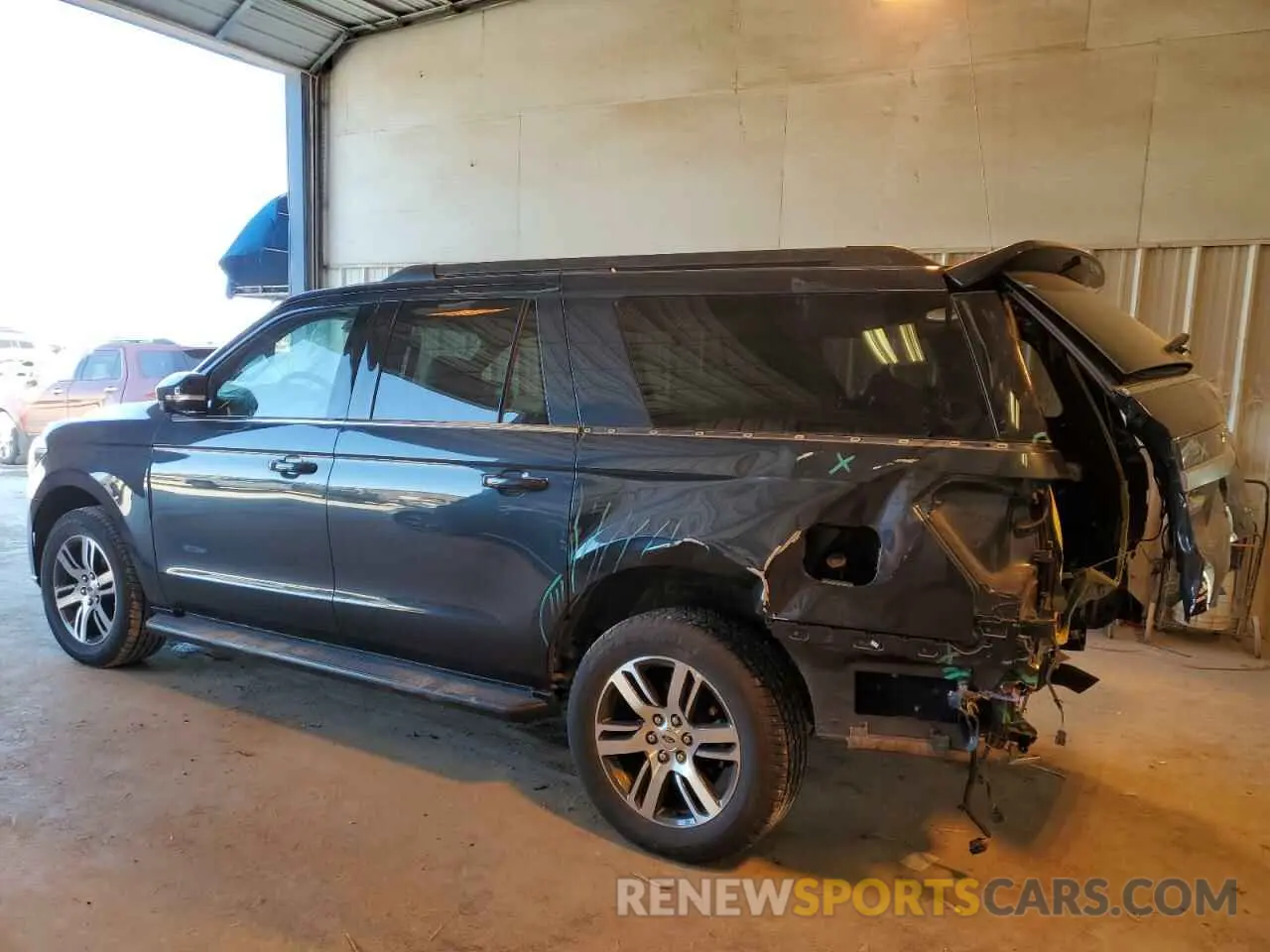 2 Photograph of a damaged car 1FMJK1H80REA52884 FORD EXPEDITION 2024