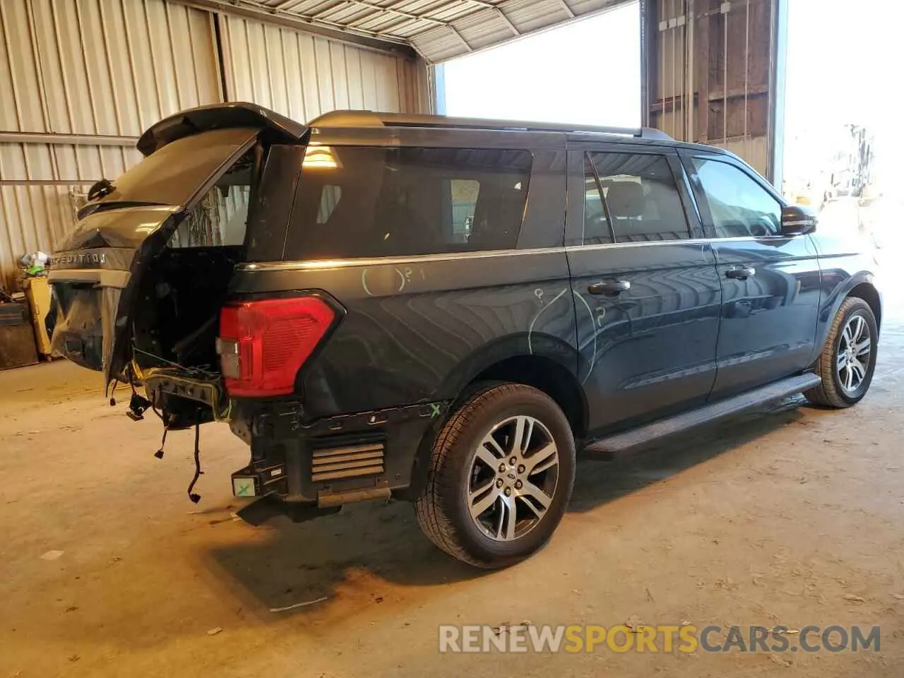 3 Photograph of a damaged car 1FMJK1H80REA52884 FORD EXPEDITION 2024