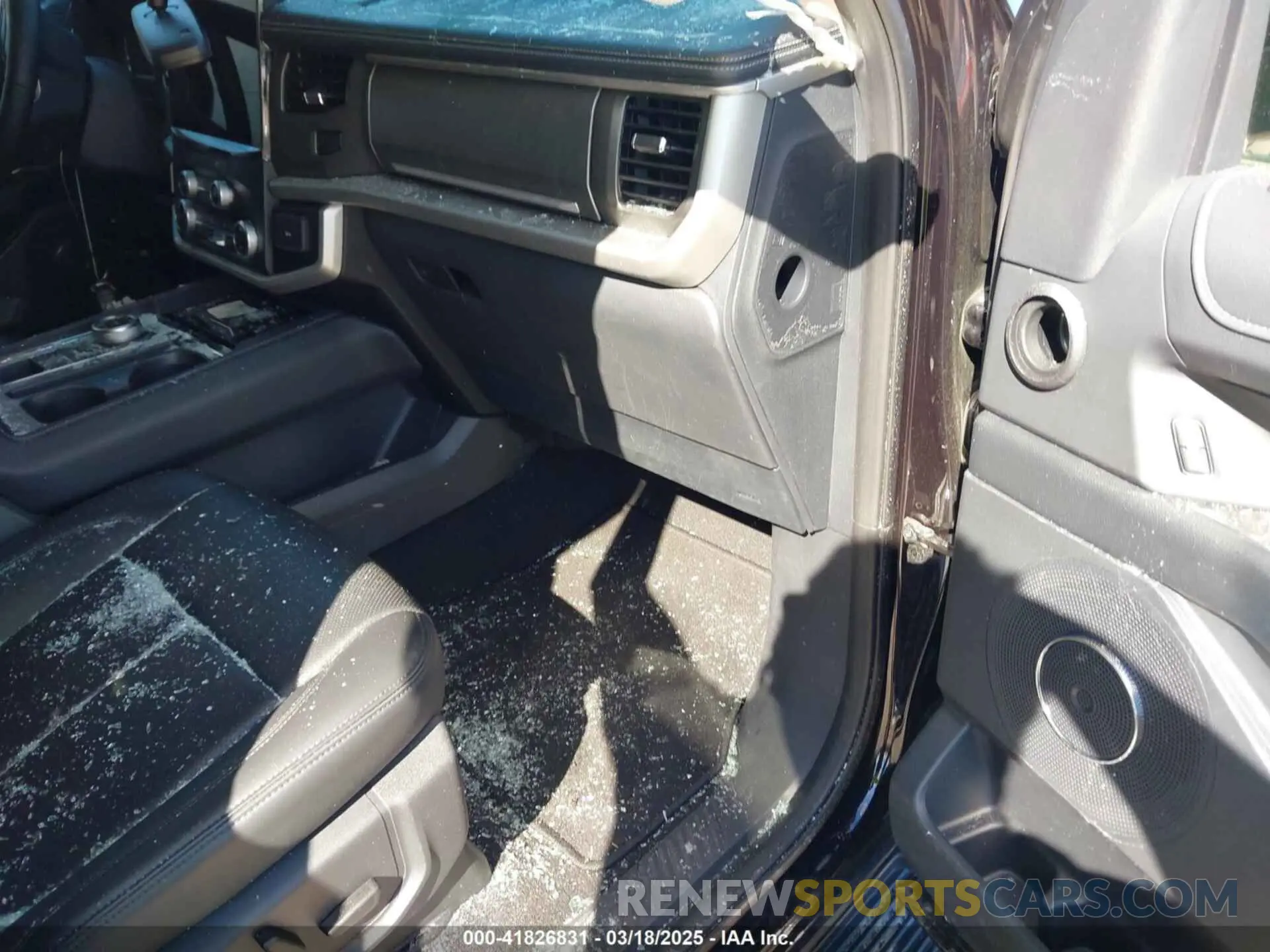 5 Фотография поврежденного автомобиля 1FMJK1H83REA27722 FORD EXPEDITION 2024