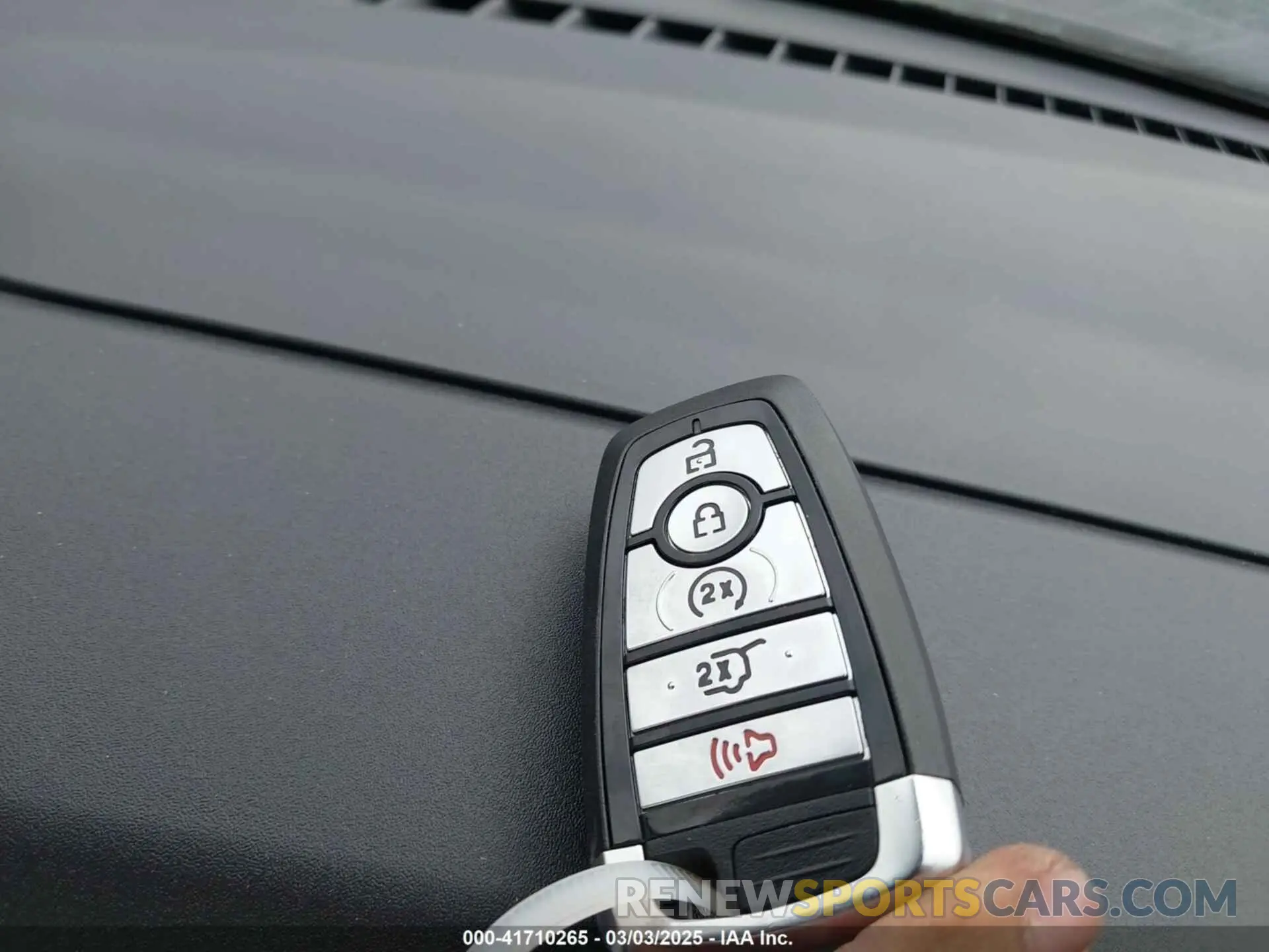 11 Photograph of a damaged car 1FMJK1H83REA78007 FORD EXPEDITION 2024