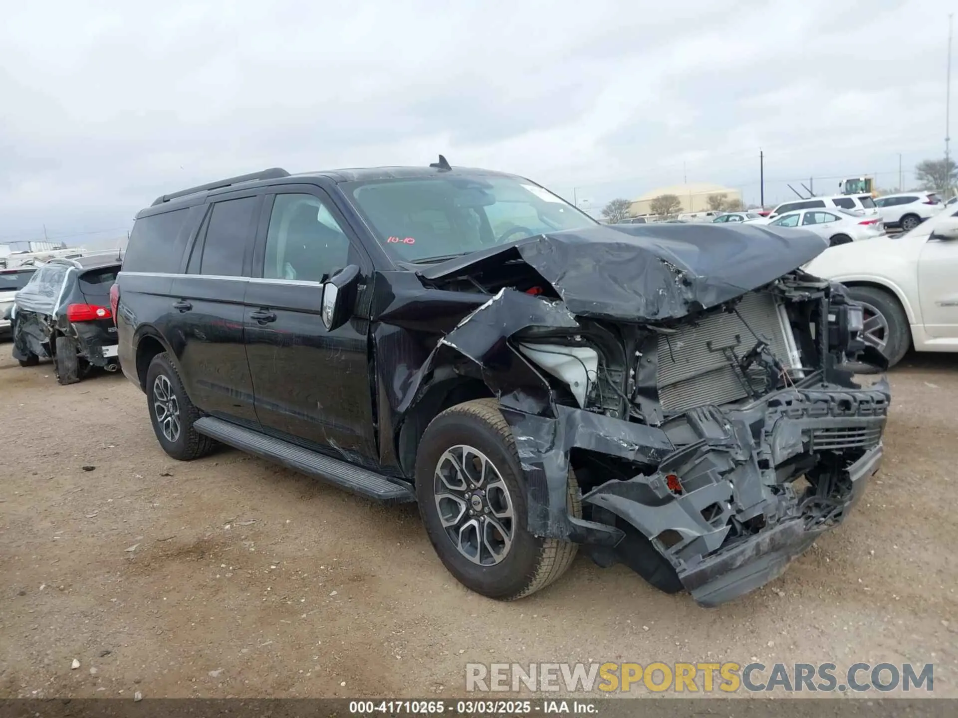 14 Photograph of a damaged car 1FMJK1H83REA78007 FORD EXPEDITION 2024