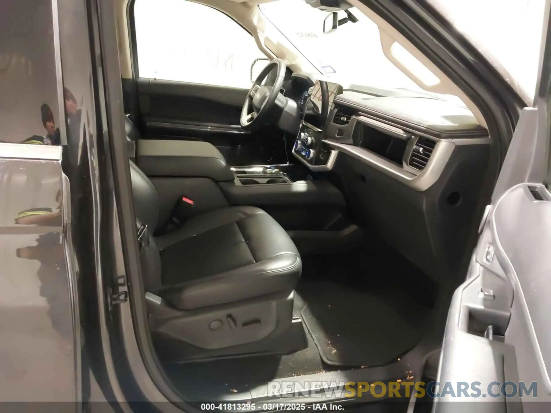 5 Фотография поврежденного автомобиля 1FMJK1H89REA50194 FORD EXPEDITION 2024