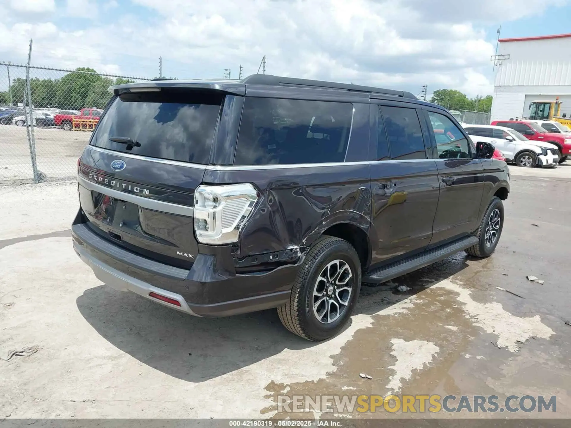 4 Фотография поврежденного автомобиля 1FMJK1J83REA31036 FORD EXPEDITION 2024