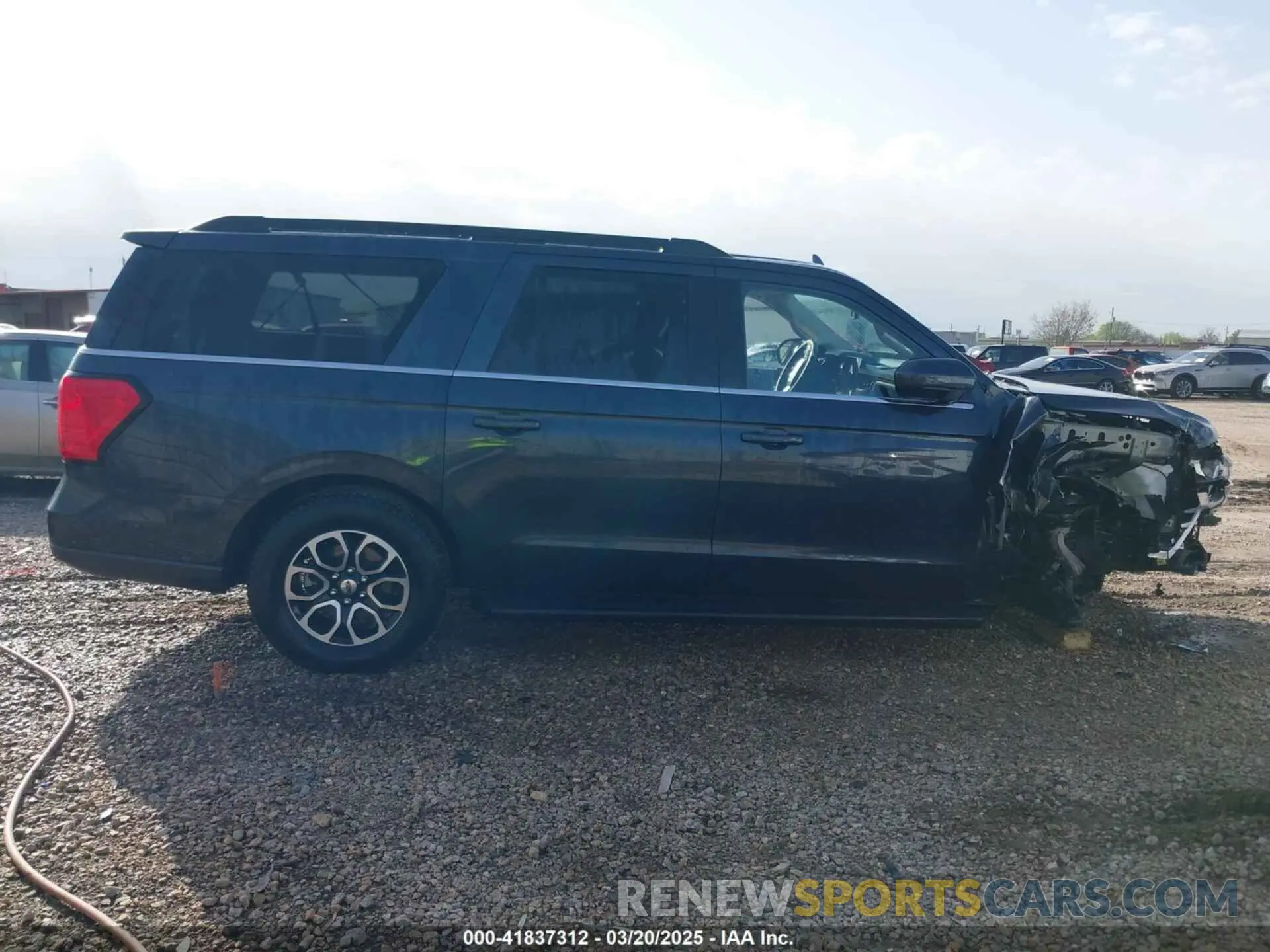 13 Фотография поврежденного автомобиля 1FMJK1J84REA22720 FORD EXPEDITION 2024