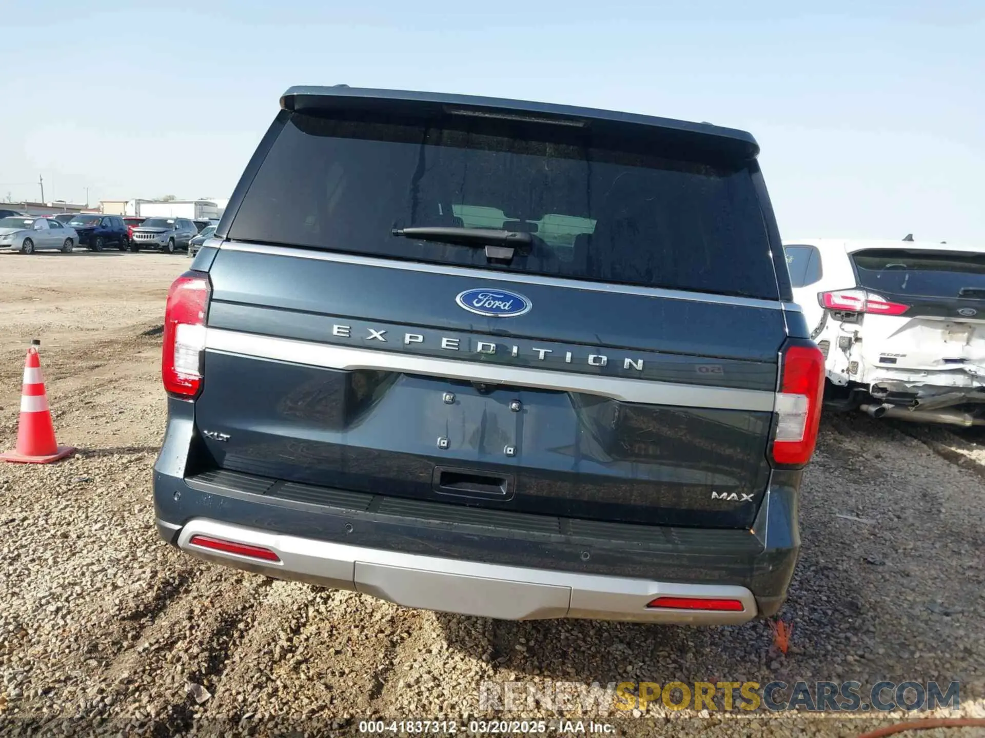 16 Фотография поврежденного автомобиля 1FMJK1J84REA22720 FORD EXPEDITION 2024