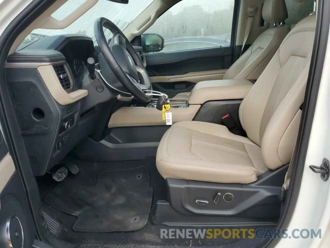 7 Фотография поврежденного автомобиля 1FMJK1K80REA33468 FORD EXPEDITION 2024
