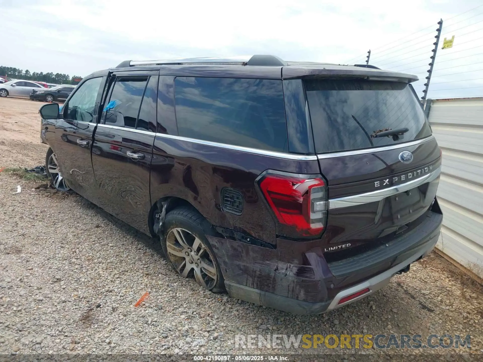 3 Фотография поврежденного автомобиля 1FMJK1K80REA42655 FORD EXPEDITION 2024