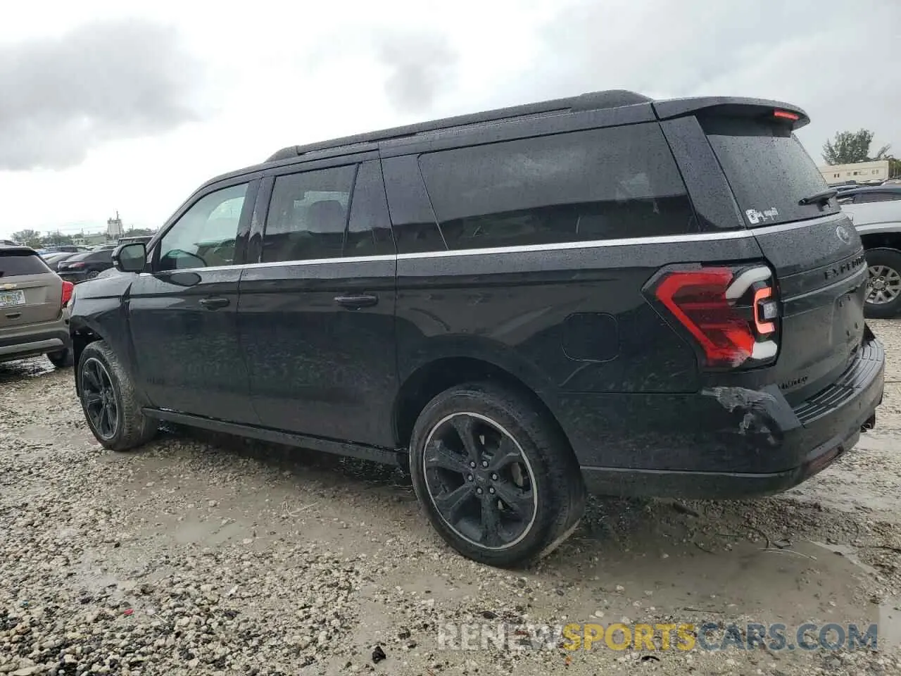 2 Photograph of a damaged car 1FMJK1K81REA06571 FORD EXPEDITION 2024