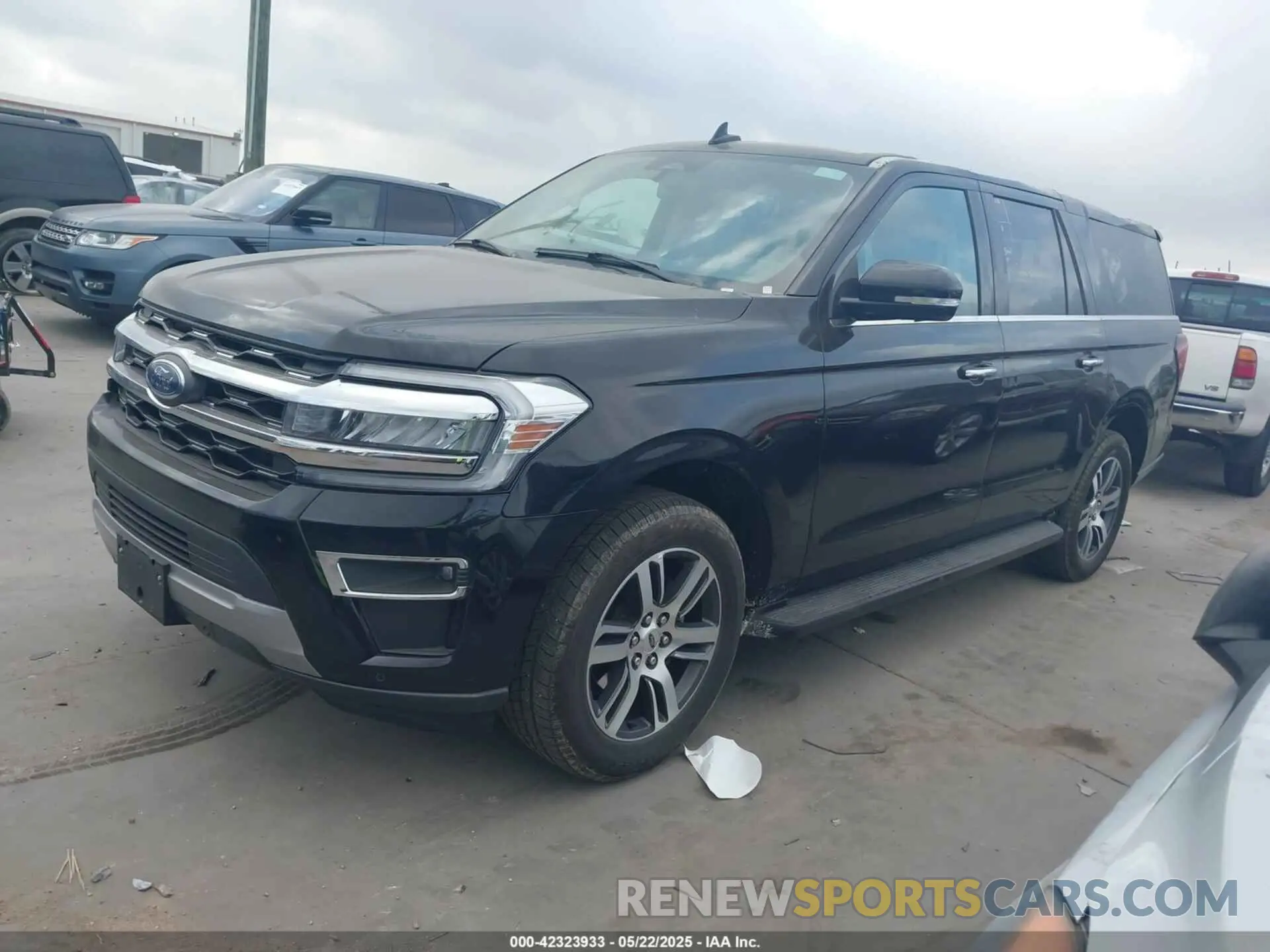 2 Фотография поврежденного автомобиля 1FMJK1K85REA27570 FORD EXPEDITION 2024