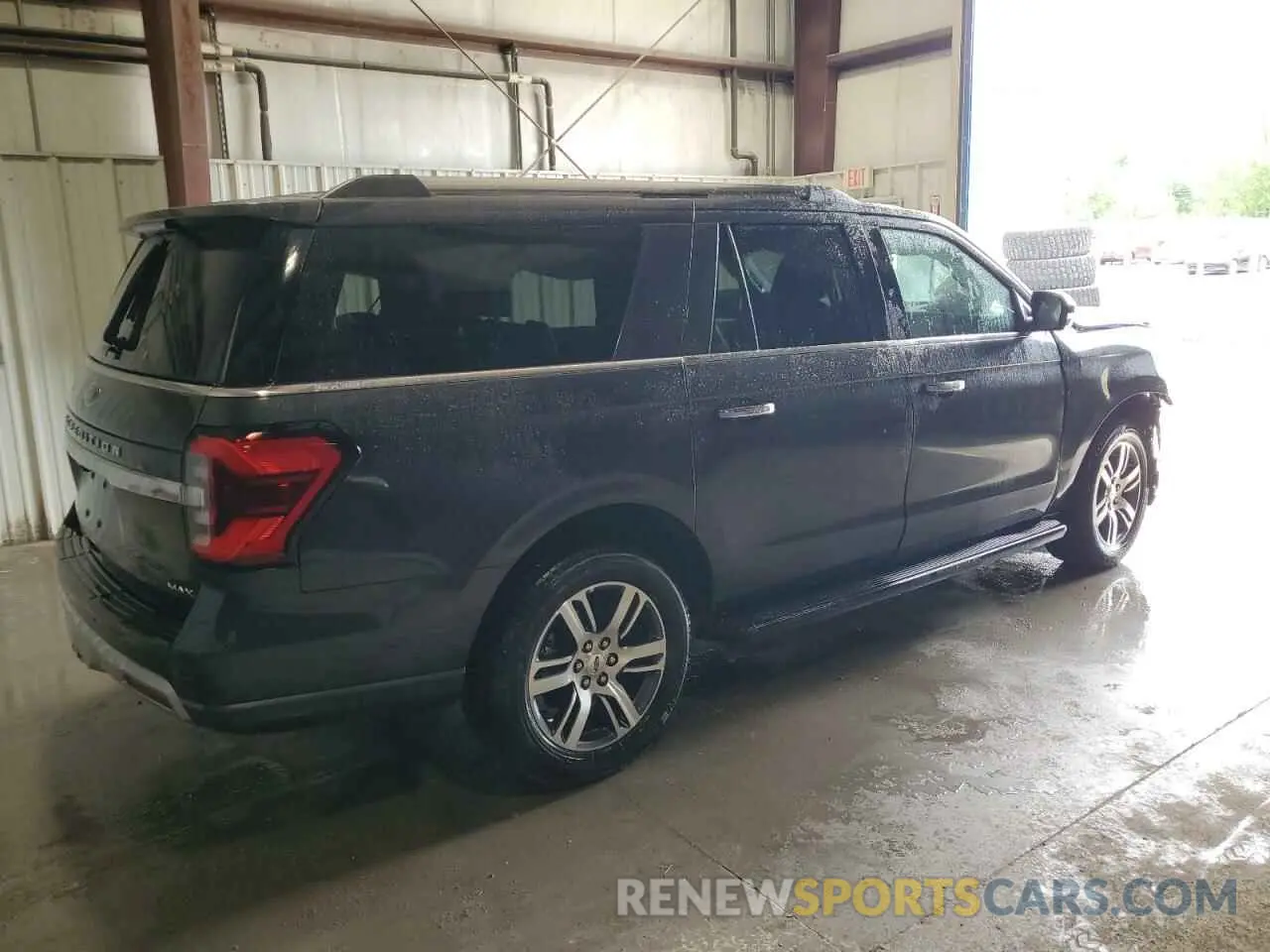 3 Photograph of a damaged car 1FMJK1K87REA68234 FORD EXPEDITION 2024