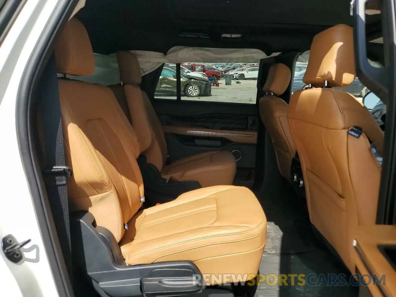 11 Photograph of a damaged car 1FMJK1M87REA37031 FORD EXPEDITION 2024