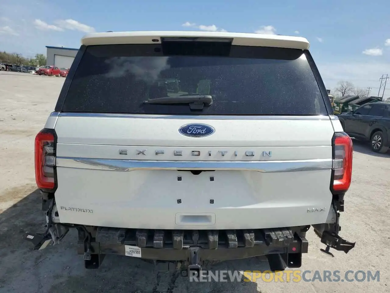 6 Photograph of a damaged car 1FMJK1M87REA37031 FORD EXPEDITION 2024