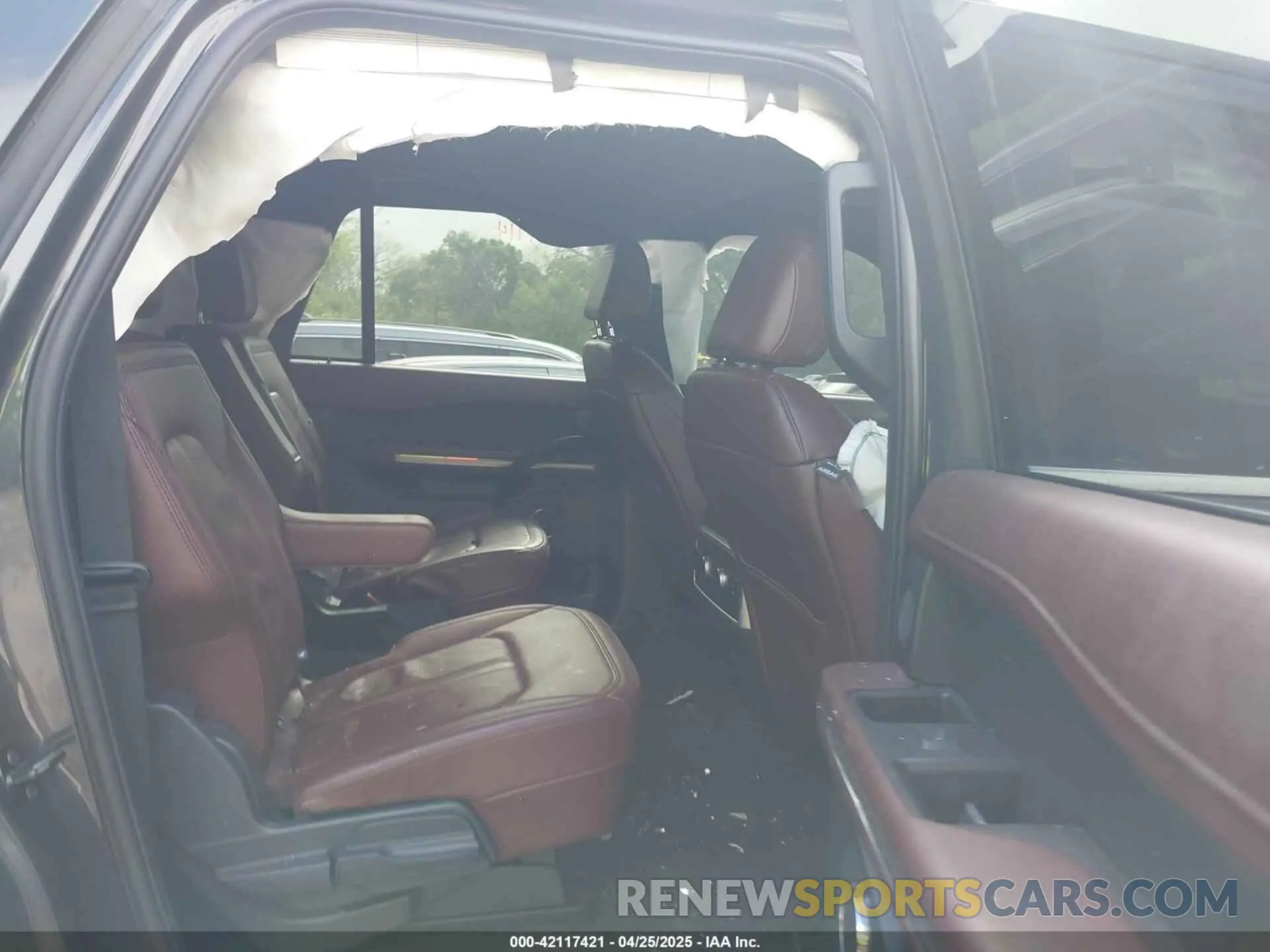 8 Фотография поврежденного автомобиля 1FMJK2A88REA31877 FORD EXPEDITION 2024