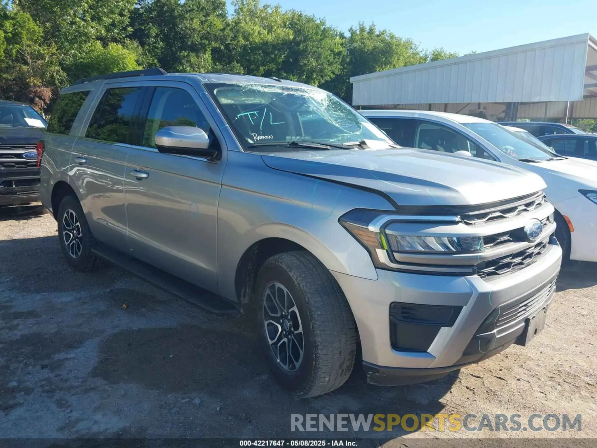 1 Photograph of a damaged car 1FMJU1J89REA34338 FORD EXPEDITION 2024