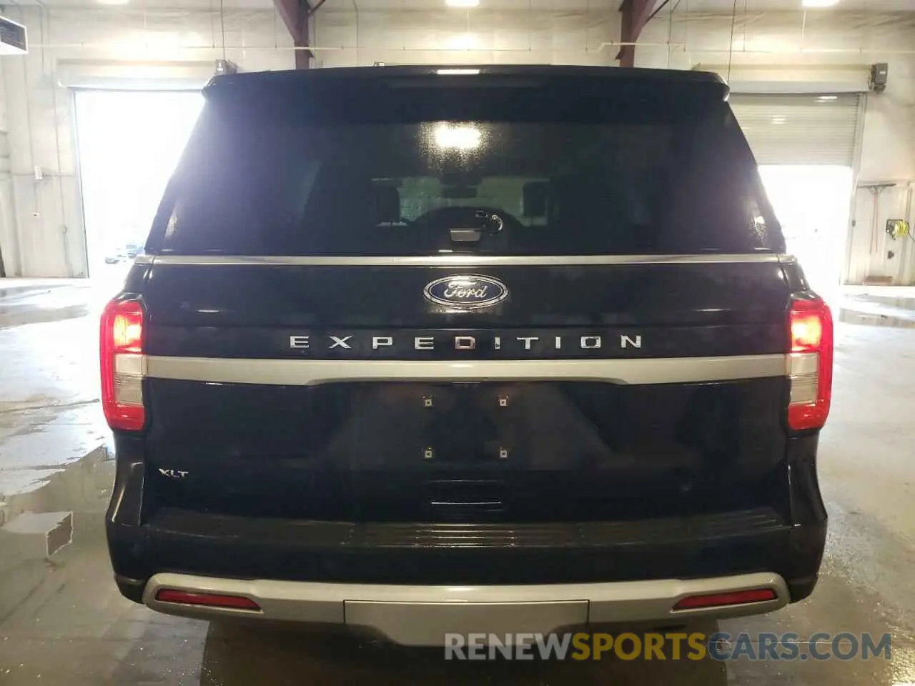6 Photograph of a damaged car 1FMJU1J8XREA18312 FORD EXPEDITION 2024