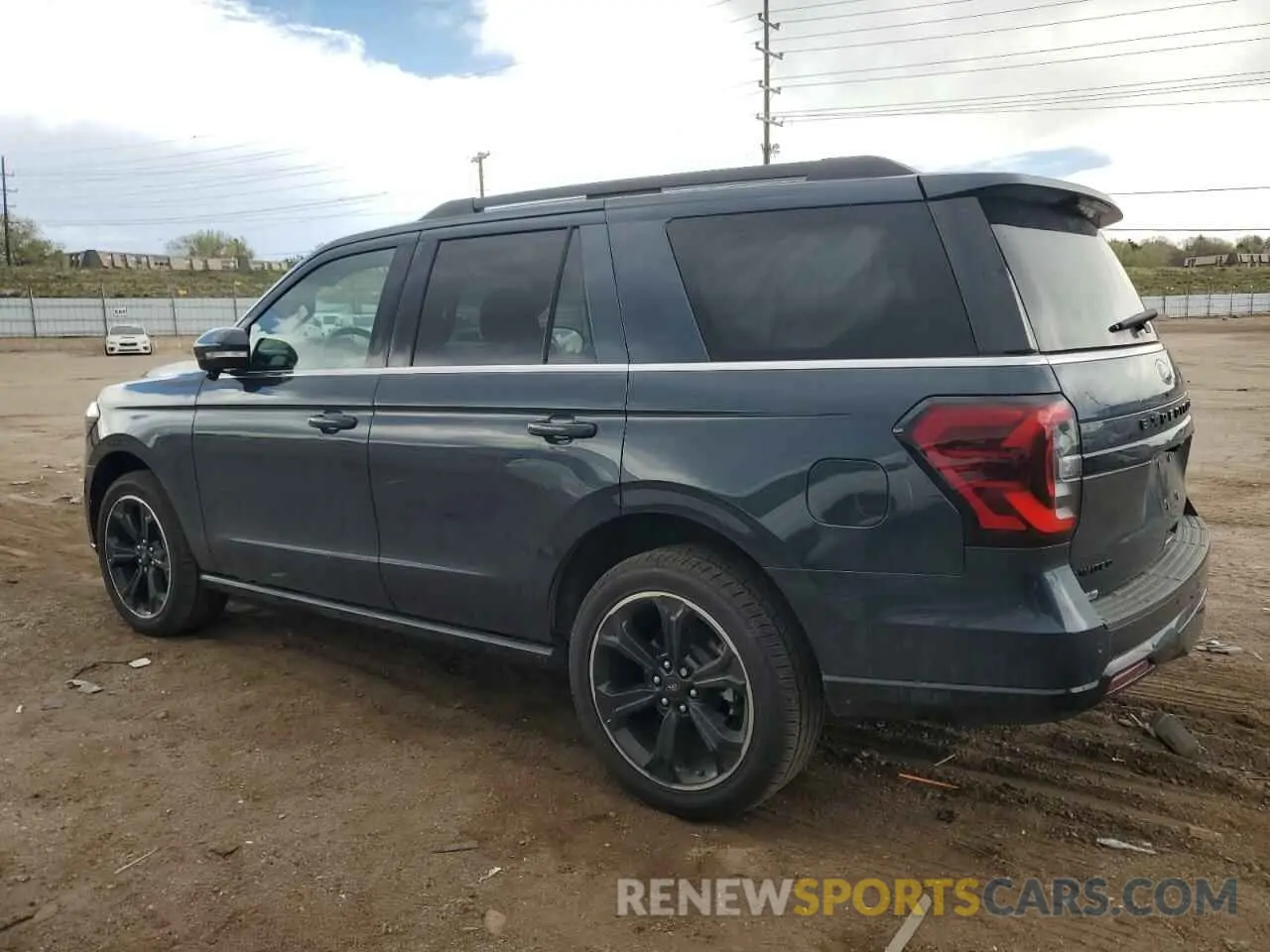 2 Фотография поврежденного автомобиля 1FMJU2A81REA82227 FORD EXPEDITION 2024