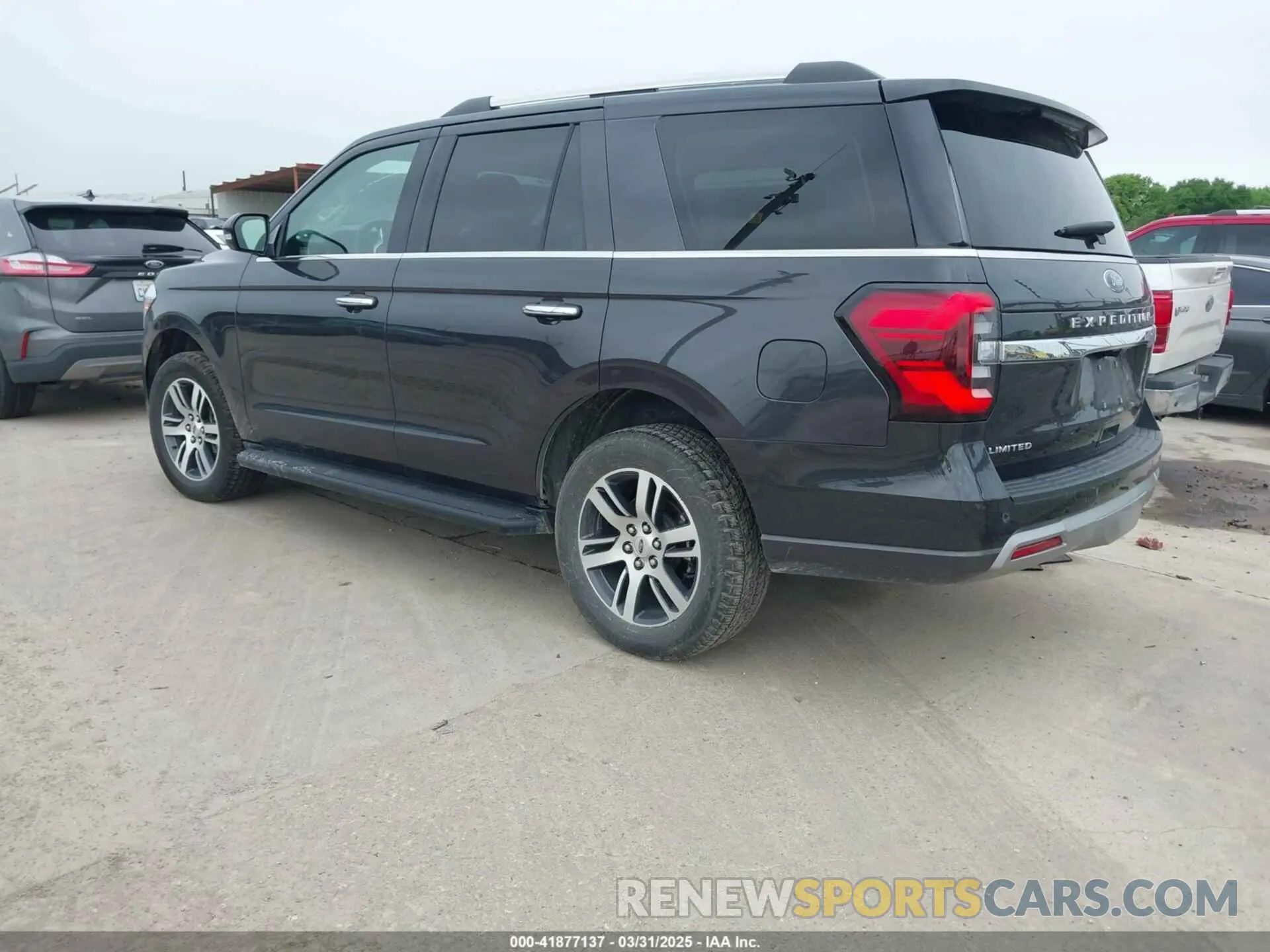 4 Фотография поврежденного автомобиля 1FMJU2A87REA45005 FORD EXPEDITION 2024