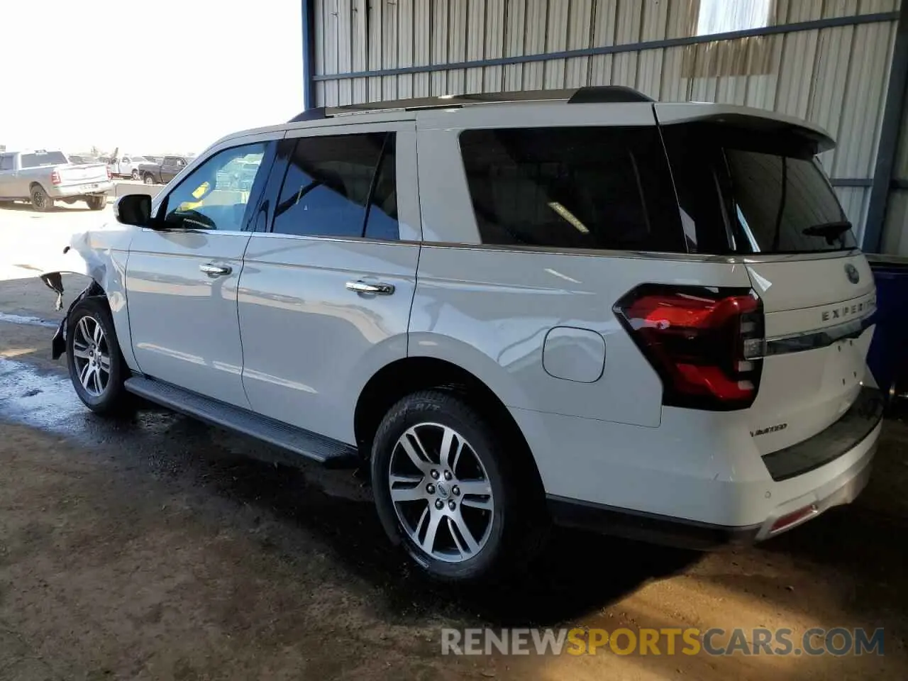 2 Photograph of a damaged car 1FMJU2A88REA61472 FORD EXPEDITION 2024