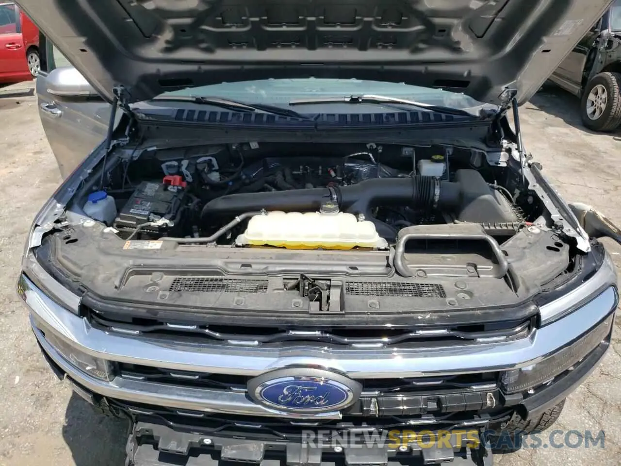 12 Photograph of a damaged car 1FMJU2A8XREA49565 FORD EXPEDITION 2024