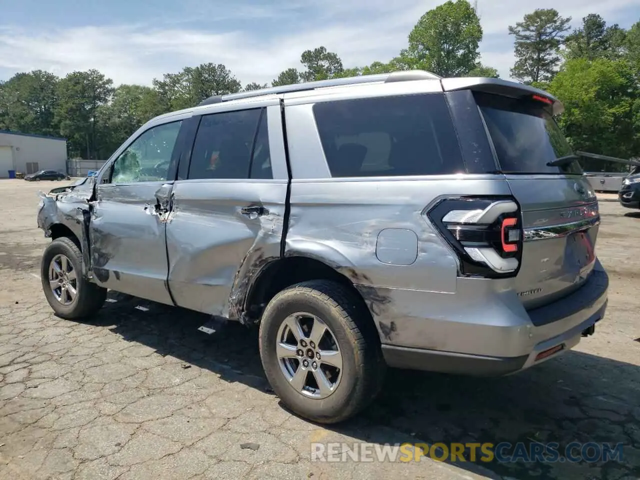 2 Photograph of a damaged car 1FMJU2A8XREA49565 FORD EXPEDITION 2024