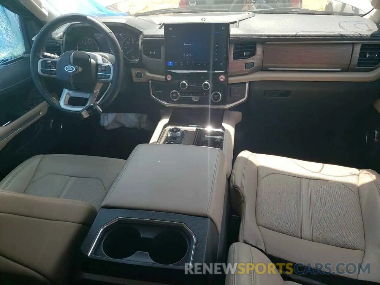 8 Photograph of a damaged car 1FMJU2A8XREA49565 FORD EXPEDITION 2024