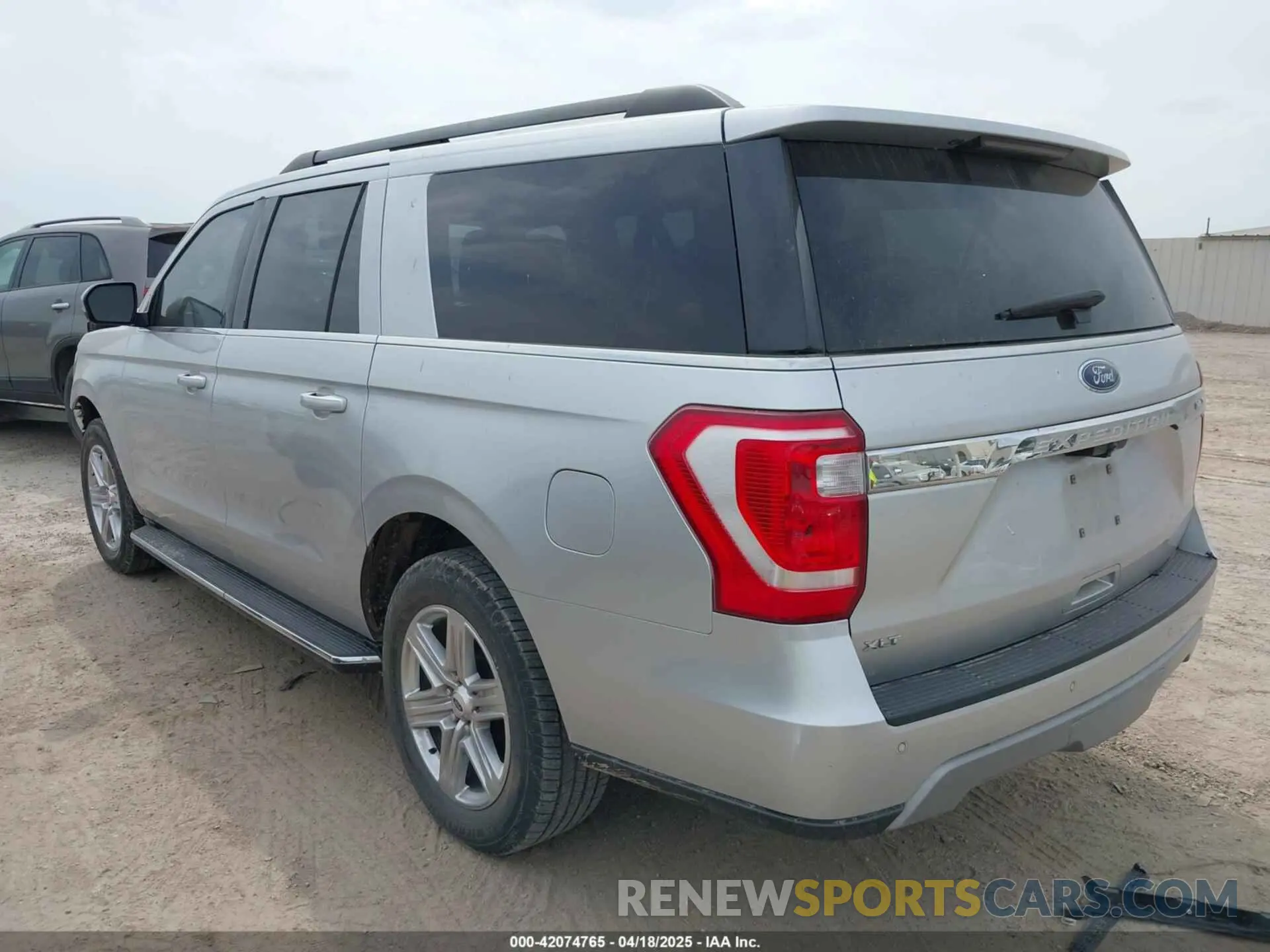 3 Фотография поврежденного автомобиля 1FMJK1HT1KEA13618 FORD EXPEDITION MAX 2019