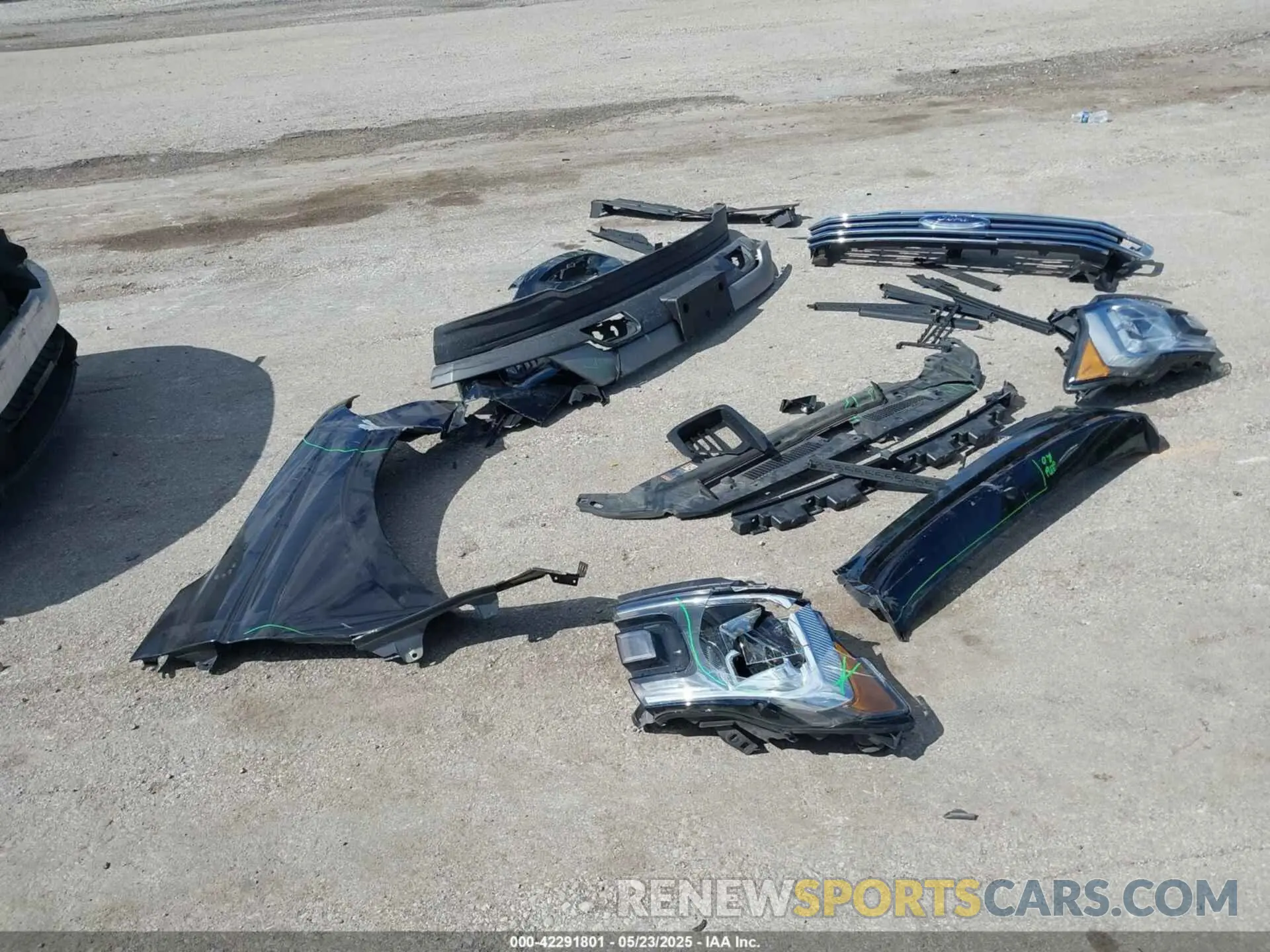 12 Photograph of a damaged car 1FMJK1JT5KEA05466 FORD EXPEDITION MAX 2019