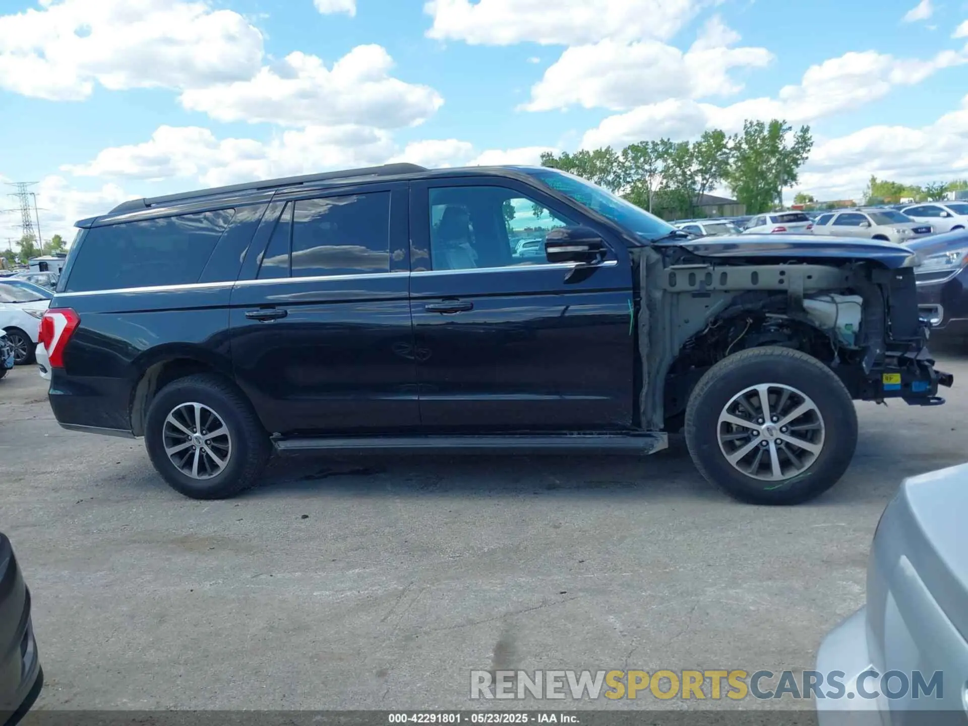 14 Photograph of a damaged car 1FMJK1JT5KEA05466 FORD EXPEDITION MAX 2019
