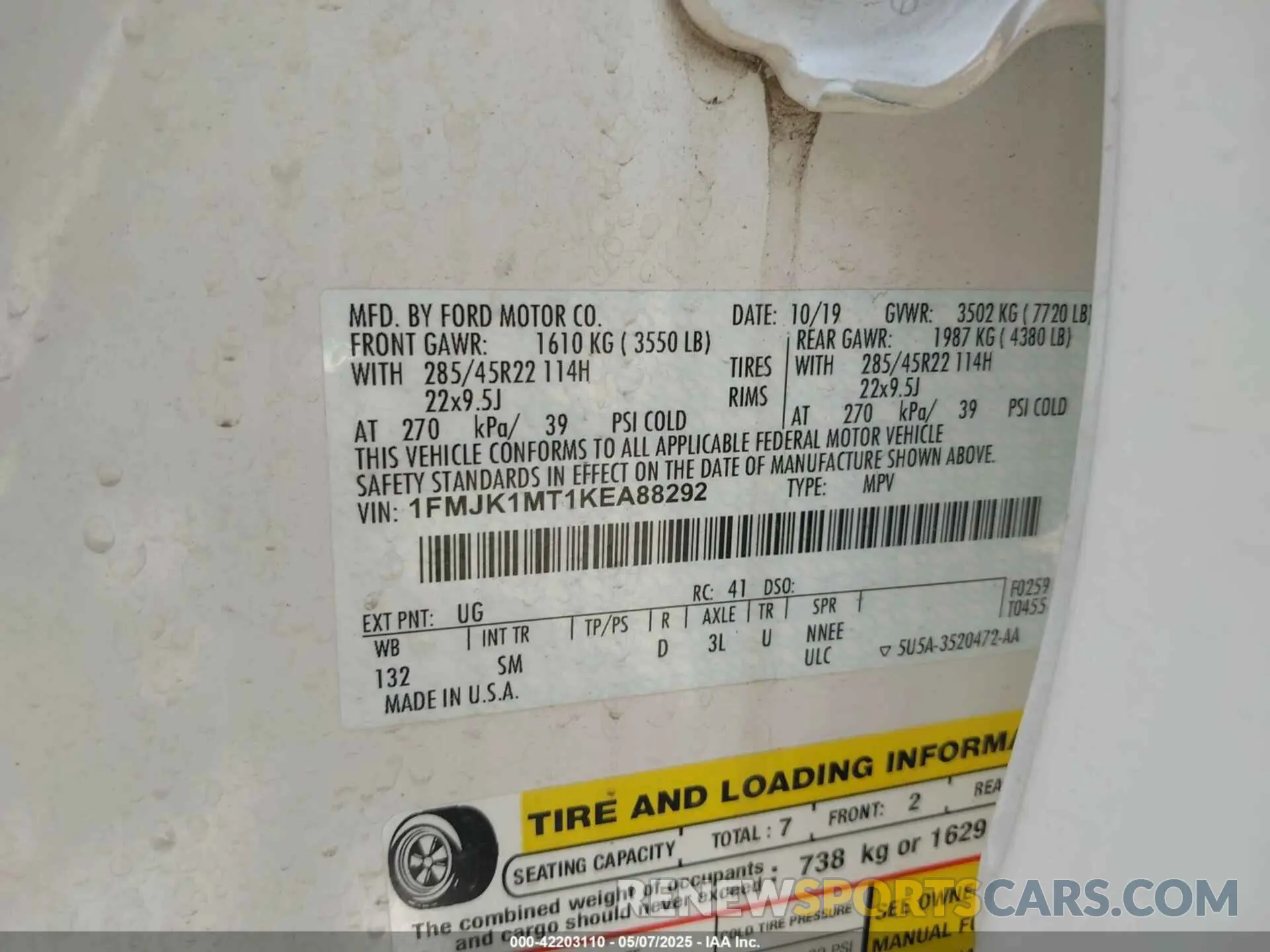 9 Photograph of a damaged car 1FMJK1MT1KEA88292 FORD EXPEDITION MAX 2019