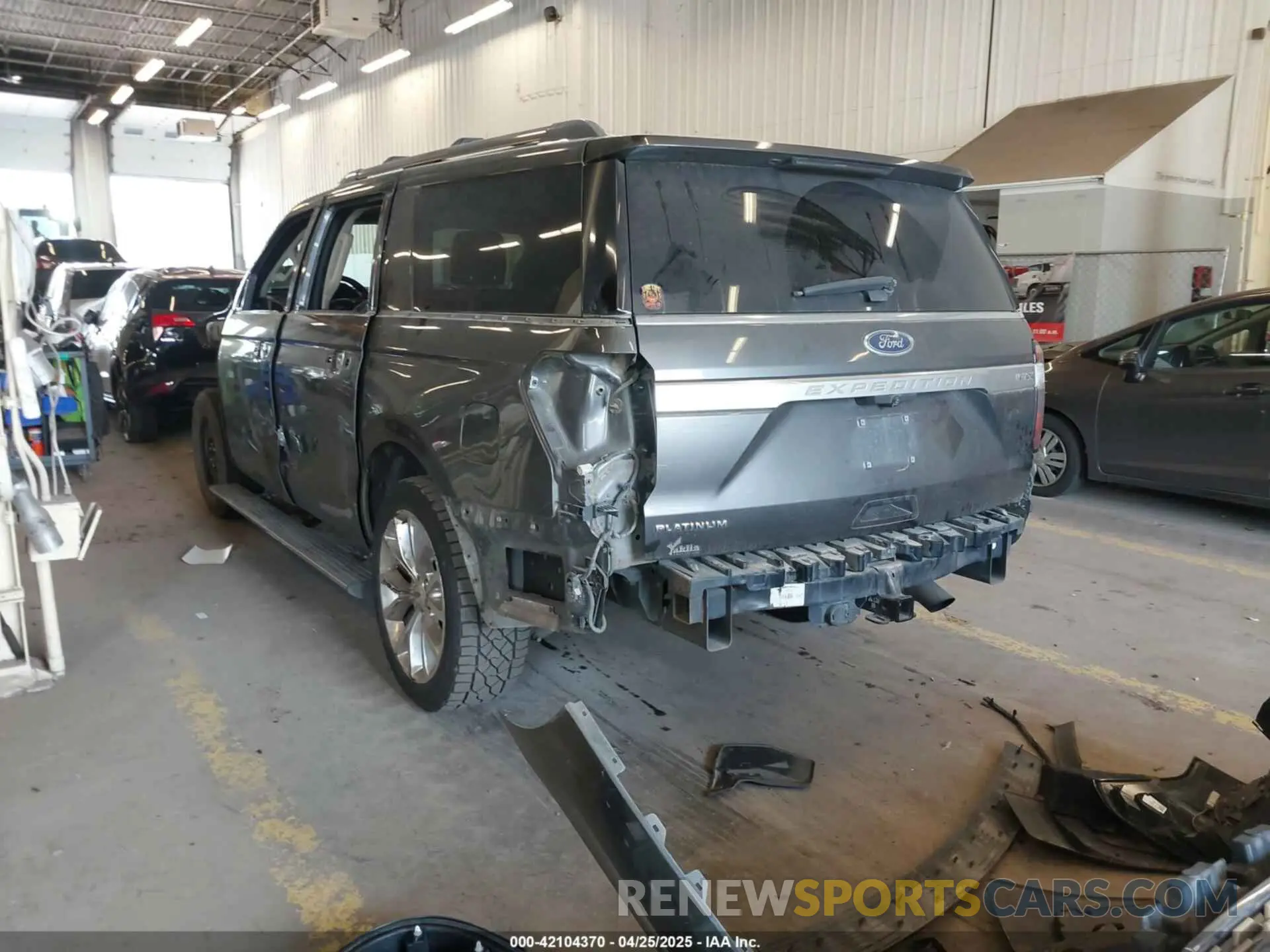 3 Photograph of a damaged car 1FMJK1MT6KEA01700 FORD EXPEDITION MAX 2019