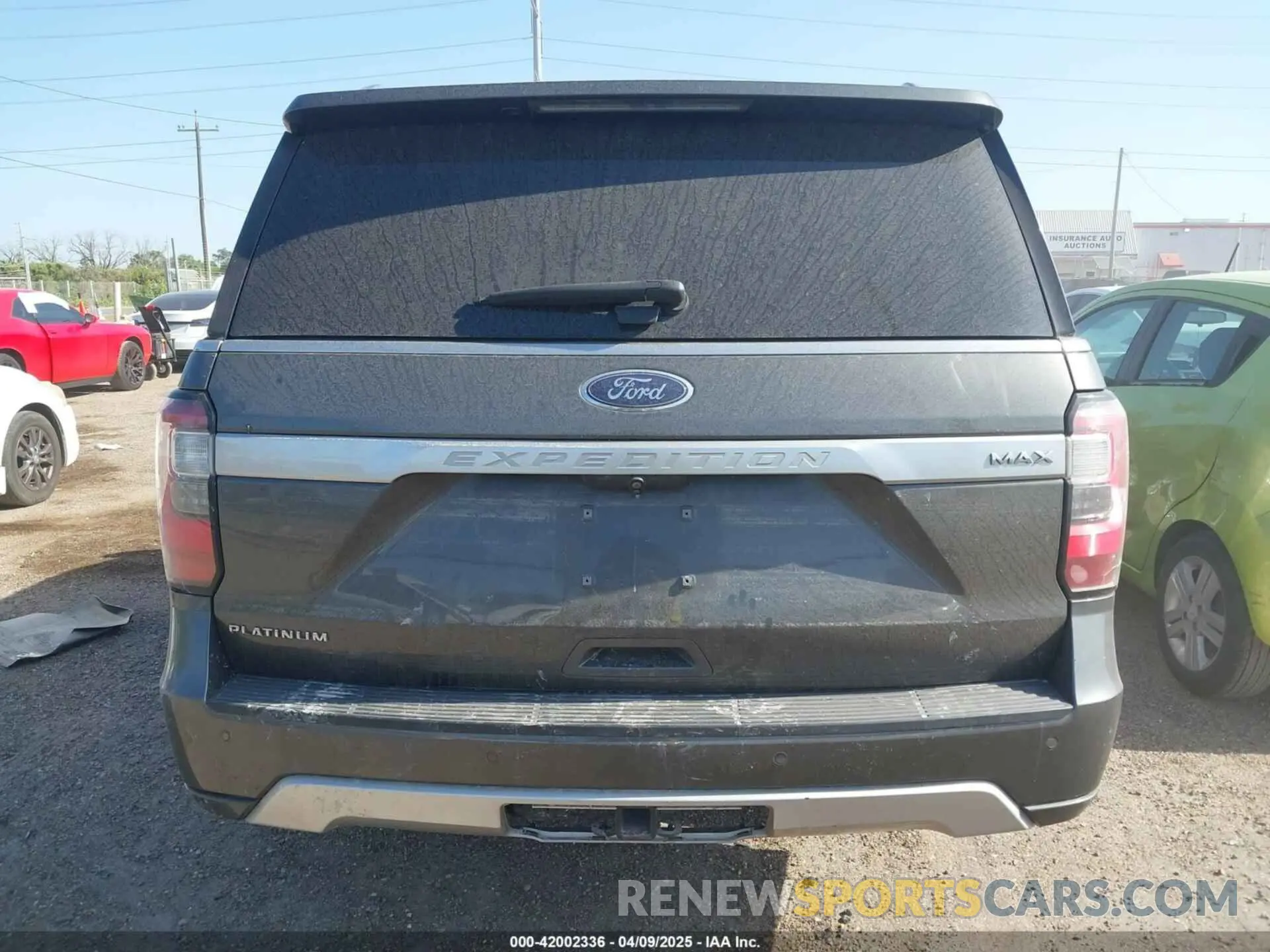 16 Photograph of a damaged car 1FMJK1MTXKEA68333 FORD EXPEDITION MAX 2019