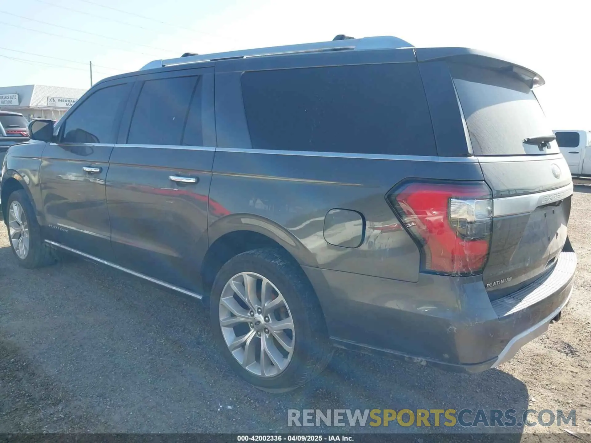 3 Photograph of a damaged car 1FMJK1MTXKEA68333 FORD EXPEDITION MAX 2019
