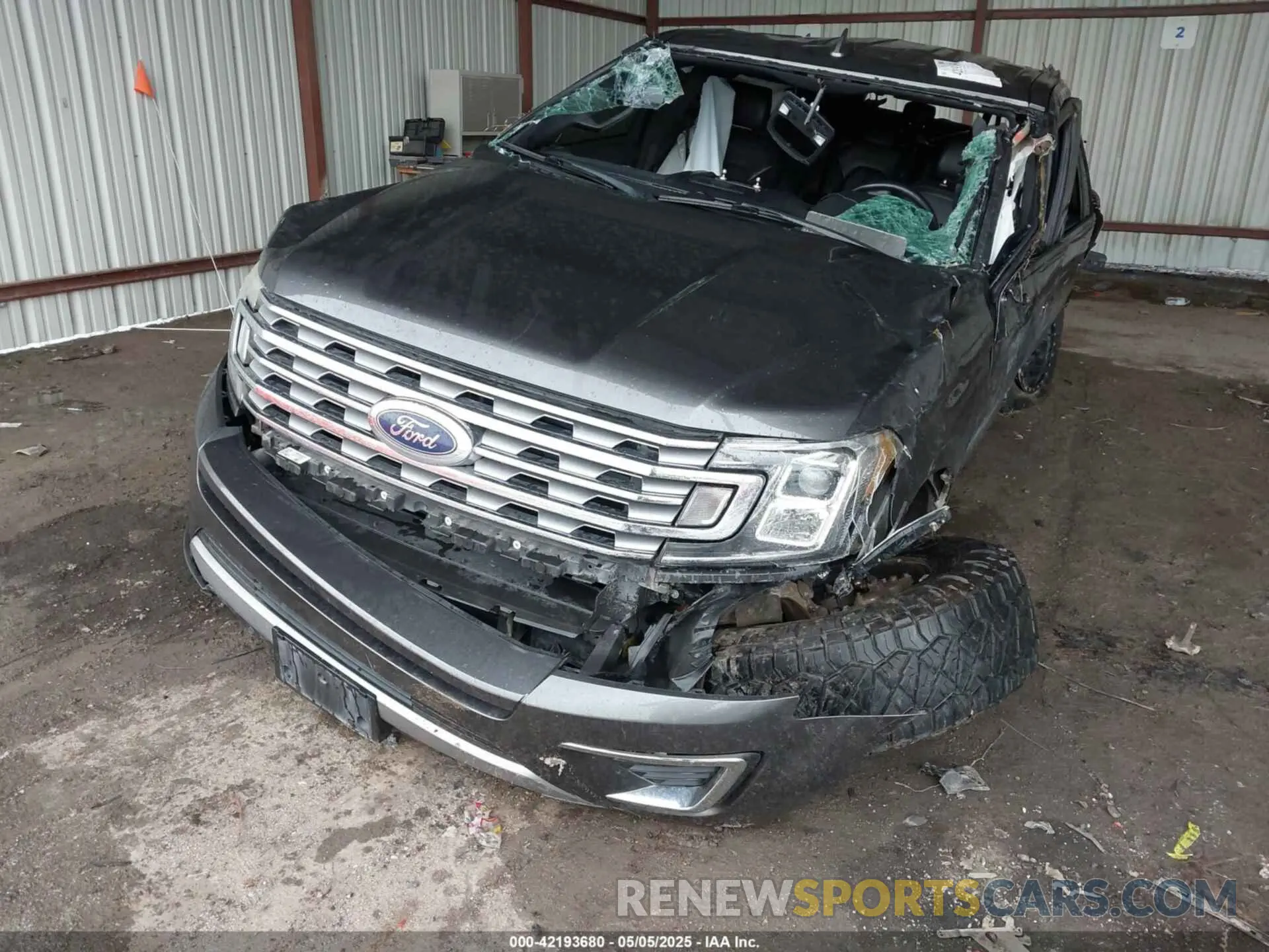 2 Фотография поврежденного автомобиля 1FMJK2AT3KEA85243 FORD EXPEDITION MAX 2019