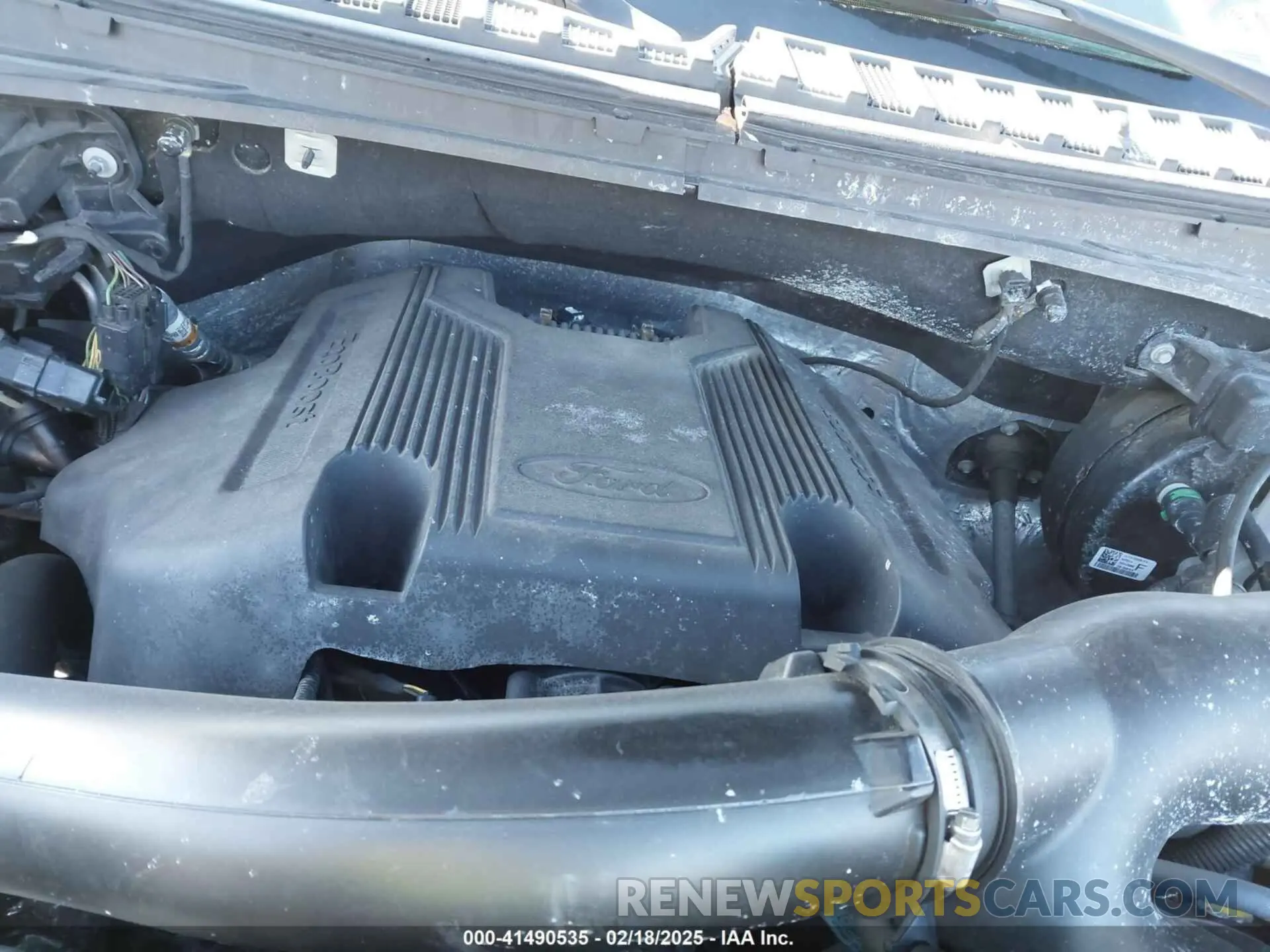 10 Photograph of a damaged car 1FMJK2AT4KEA00121 FORD EXPEDITION MAX 2019