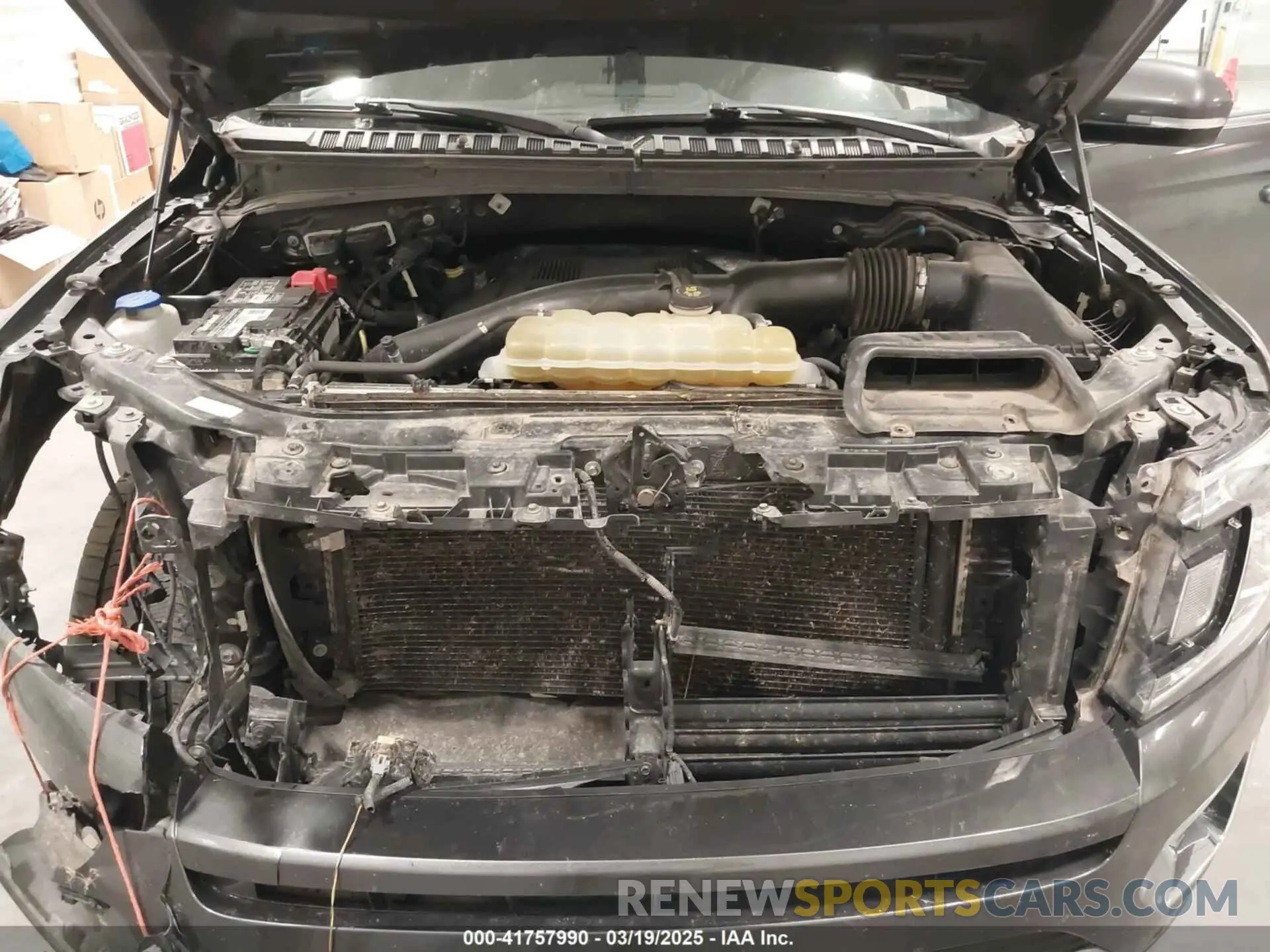 10 Photograph of a damaged car 1FMJK2AT5KEA32494 FORD EXPEDITION MAX 2019