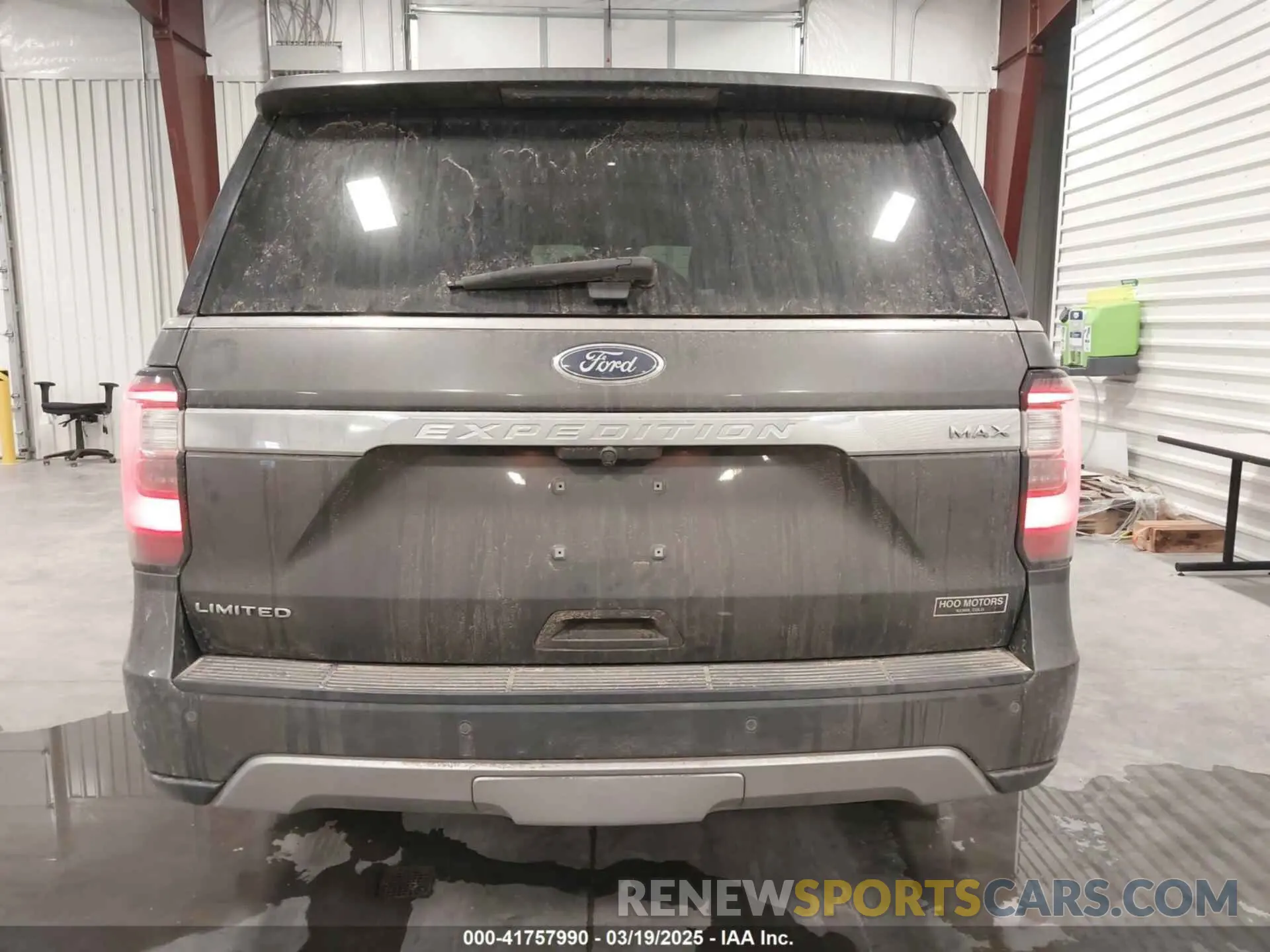 16 Photograph of a damaged car 1FMJK2AT5KEA32494 FORD EXPEDITION MAX 2019