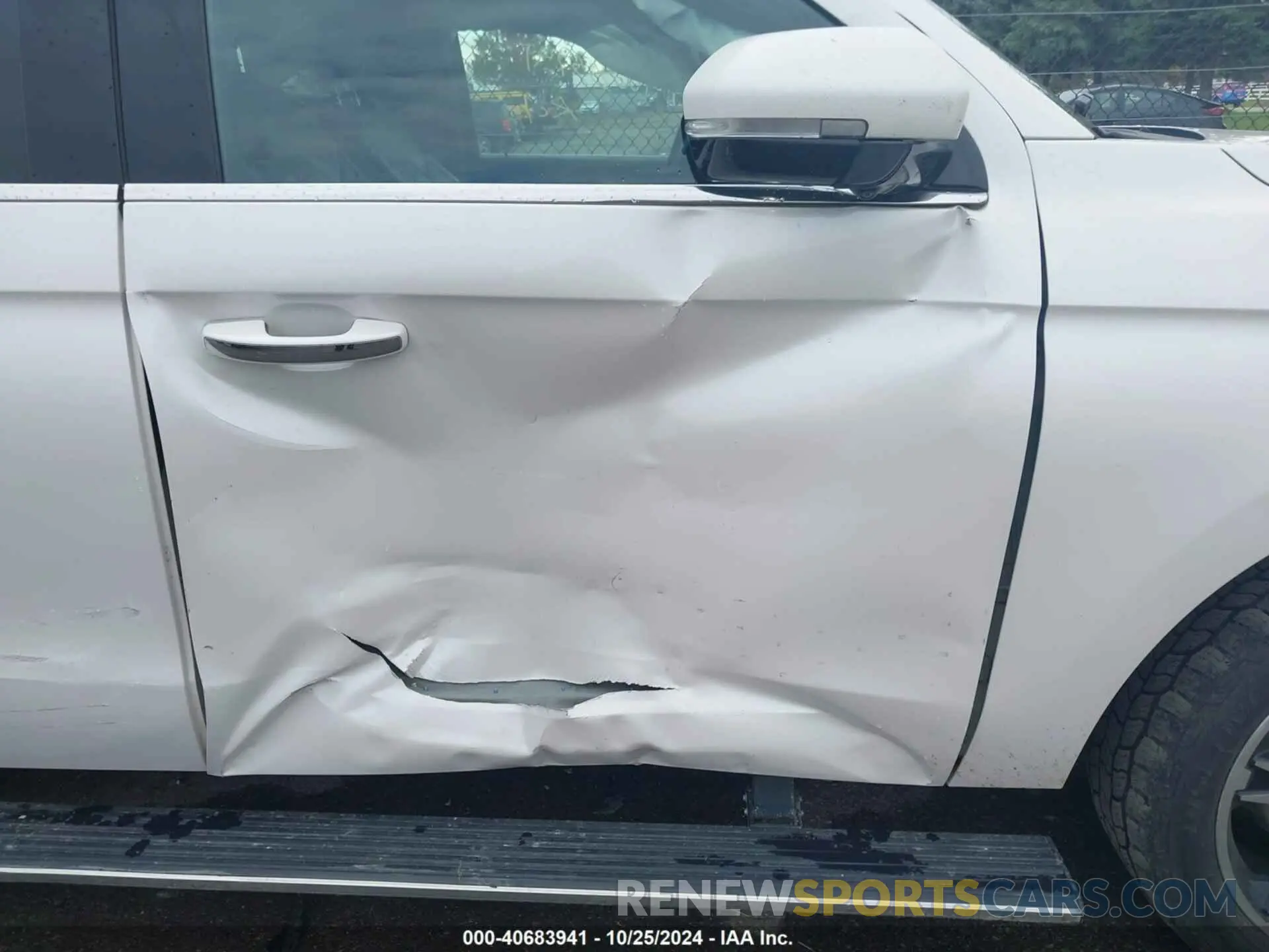 6 Photograph of a damaged car 1FMJK2AT8KEA68180 FORD EXPEDITION MAX 2019