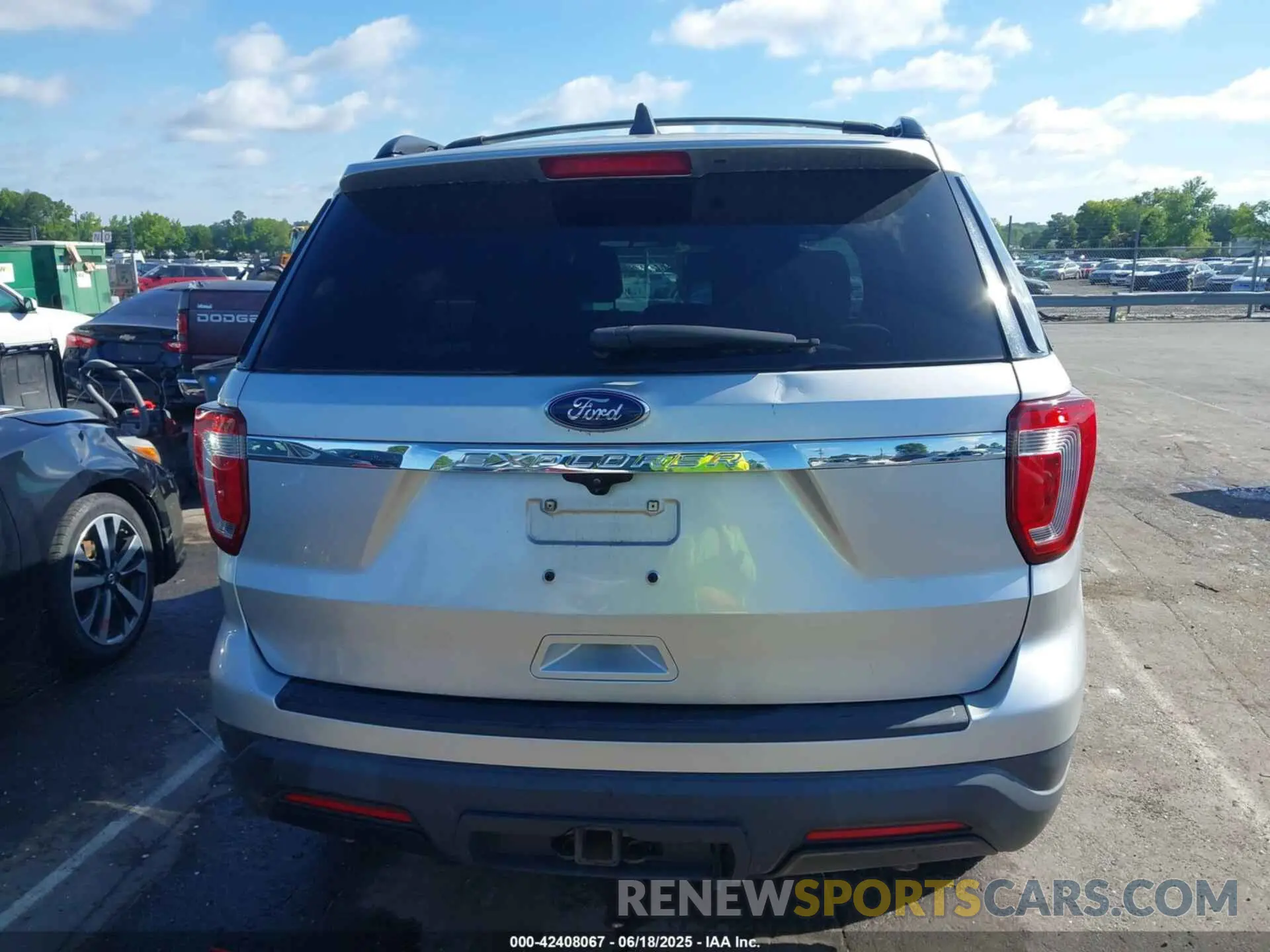16 Photograph of a damaged car 1FM5K7B80KGA18578 FORD EXPLORER 2019
