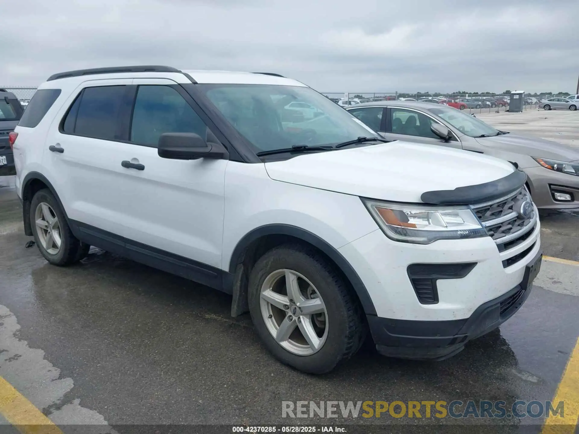 1 Photograph of a damaged car 1FM5K7B89KGA68704 FORD EXPLORER 2019