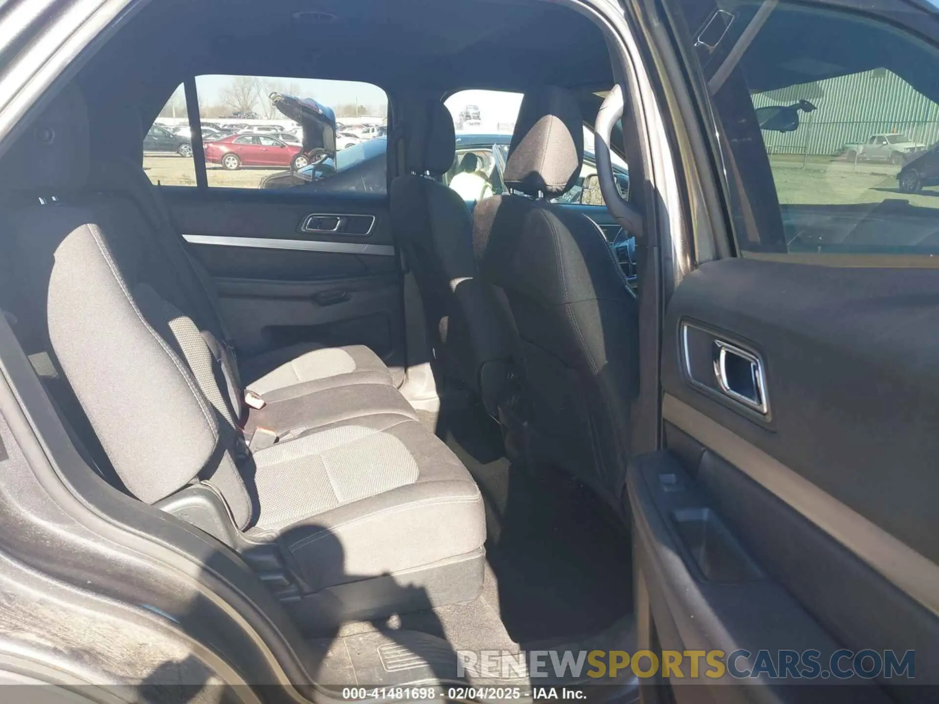 8 Photograph of a damaged car 1FM5K7D80KGA03558 FORD EXPLORER 2019