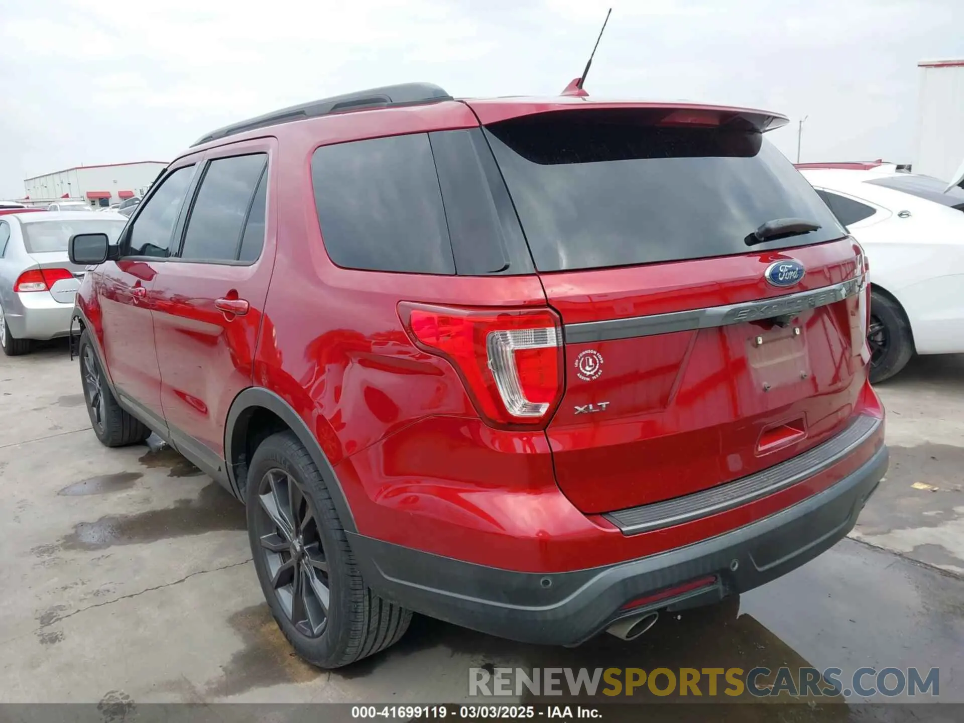 3 Photograph of a damaged car 1FM5K7D81KGA22023 FORD EXPLORER 2019