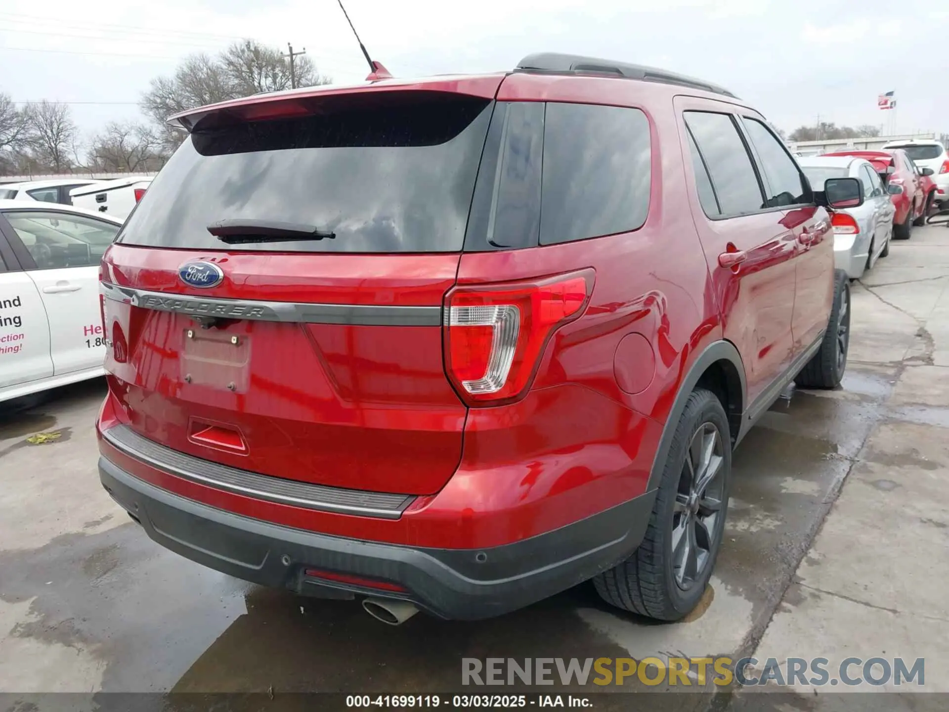 4 Photograph of a damaged car 1FM5K7D81KGA22023 FORD EXPLORER 2019